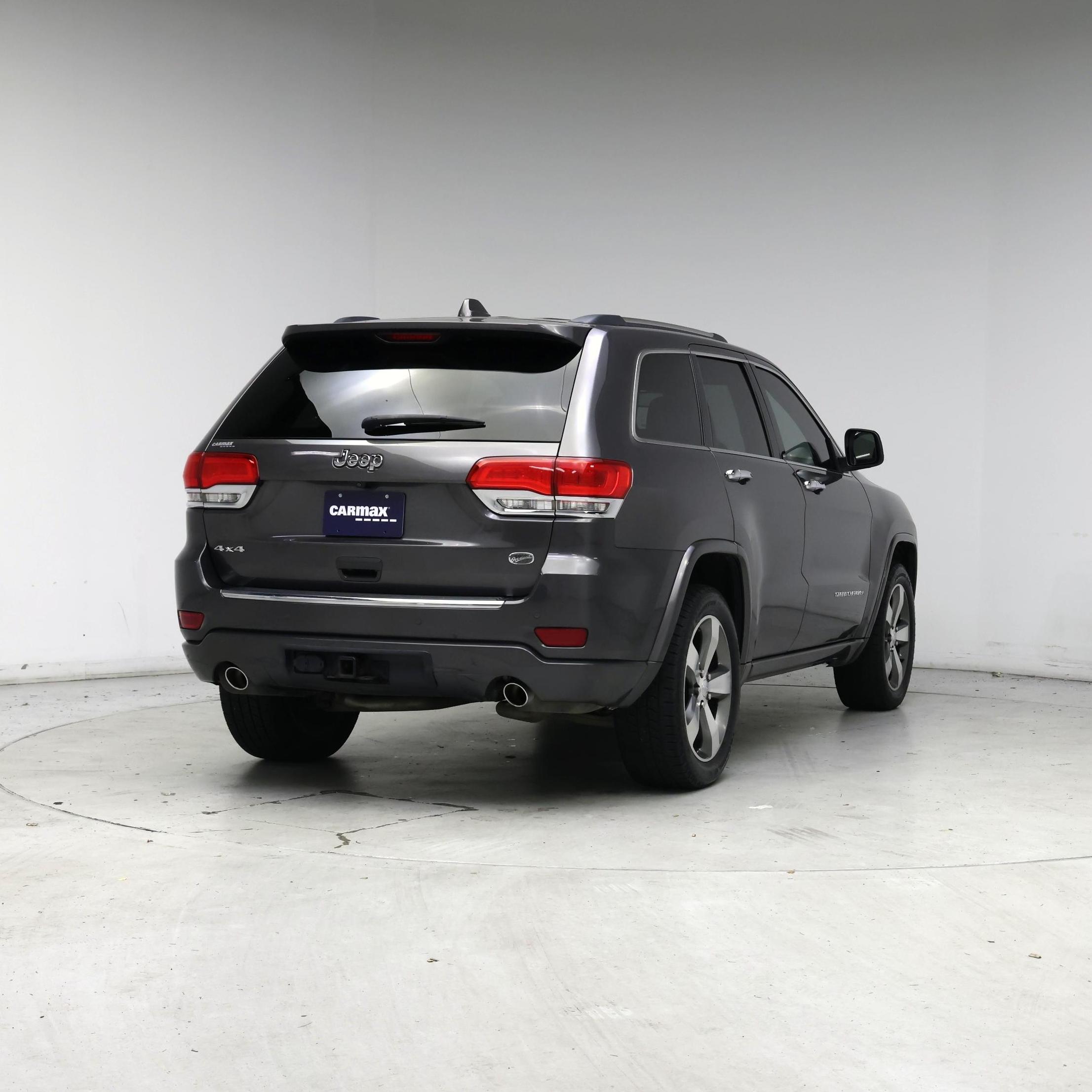 Thumbnail: 2015 Jeep Grand Cherokee - 8