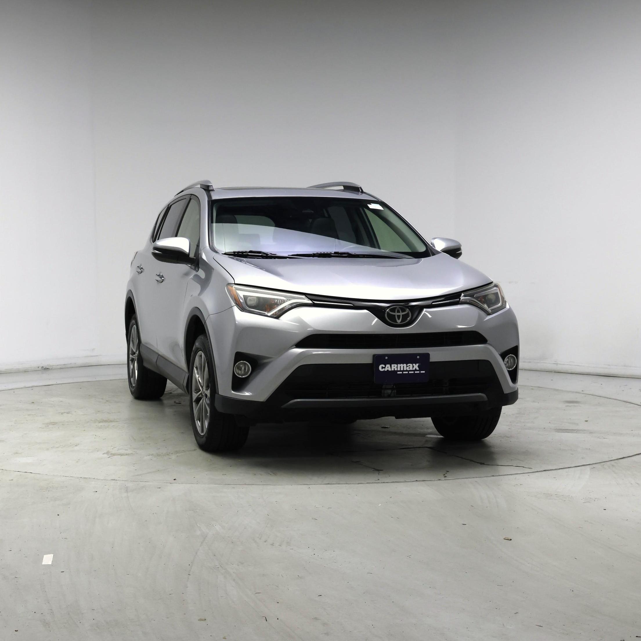Thumbnail: 2018 Toyota RAV4 - 5