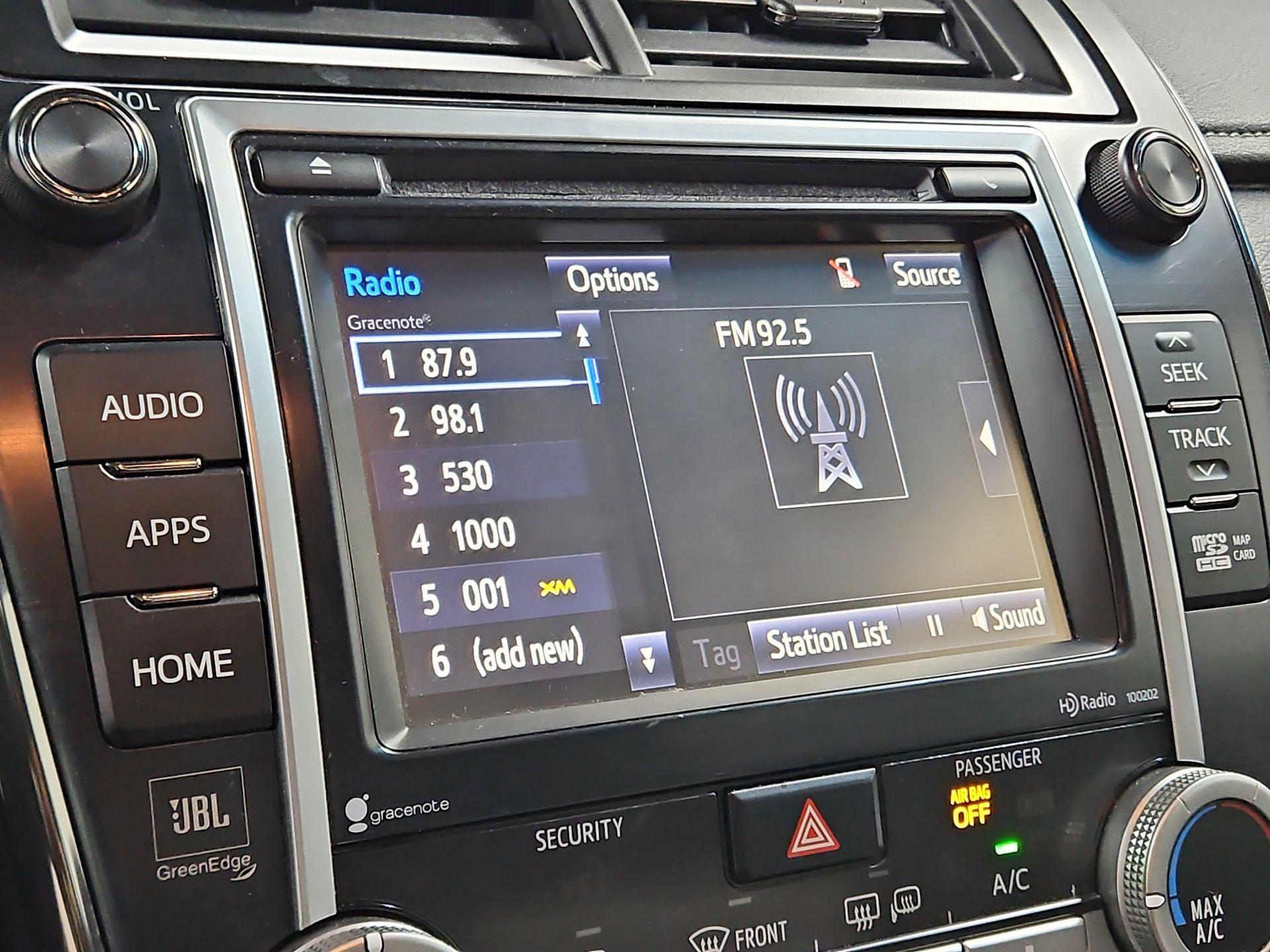 Thumbnail: 2014 Toyota Camry - 16