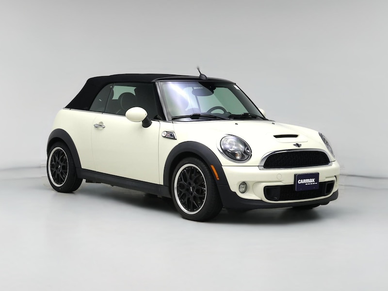 2015 MINI Cooper S -
                  Puyallup, WA
