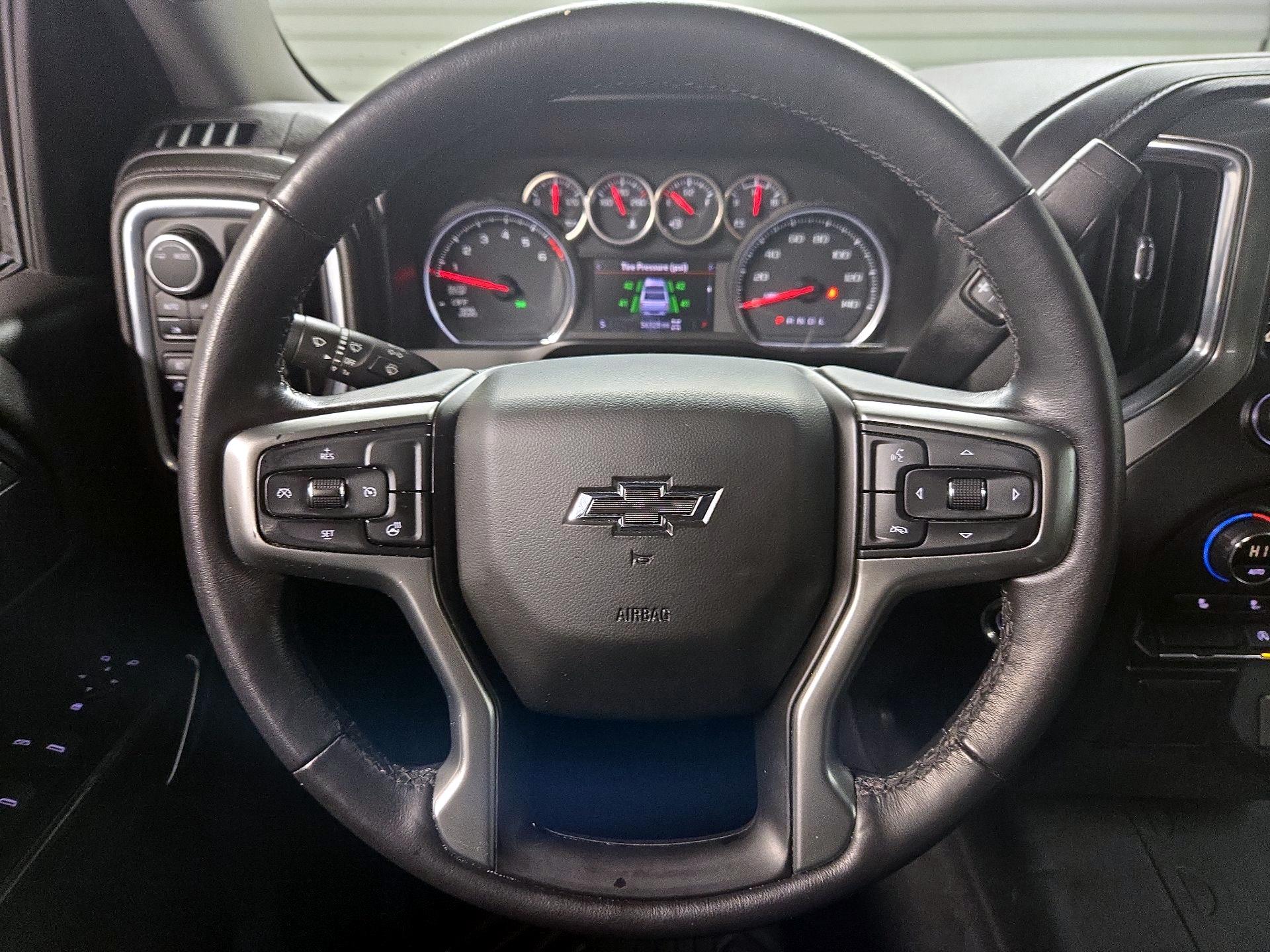 Thumbnail: 2020 Chevrolet Silverado 1500 - 10