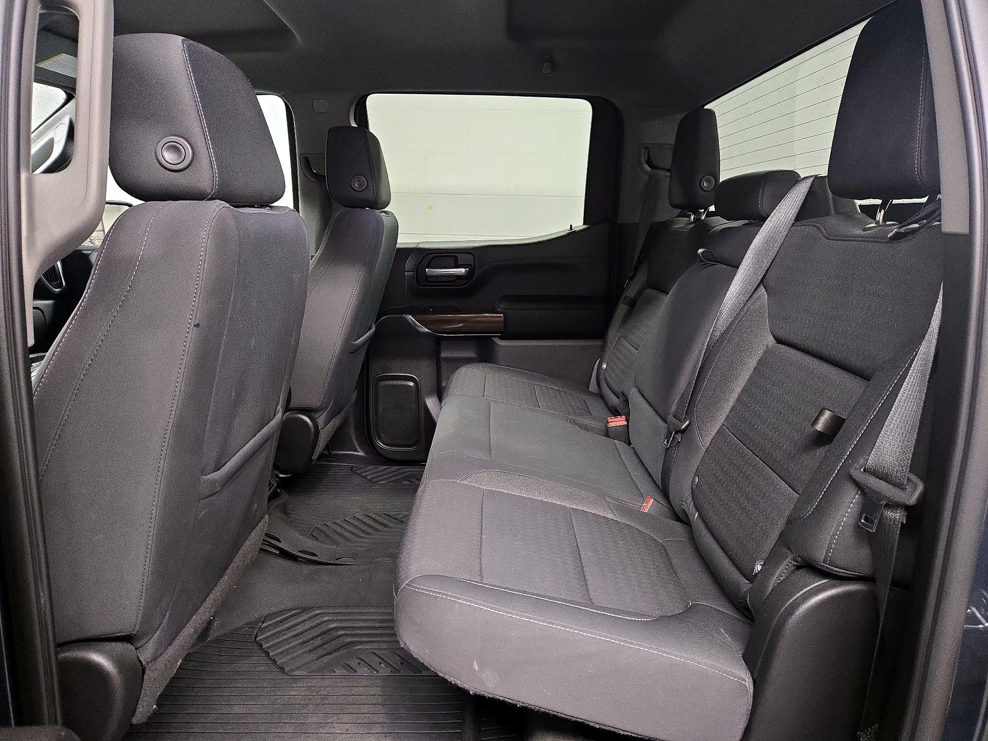 Thumbnail: 2020 Chevrolet Silverado 1500 - 19