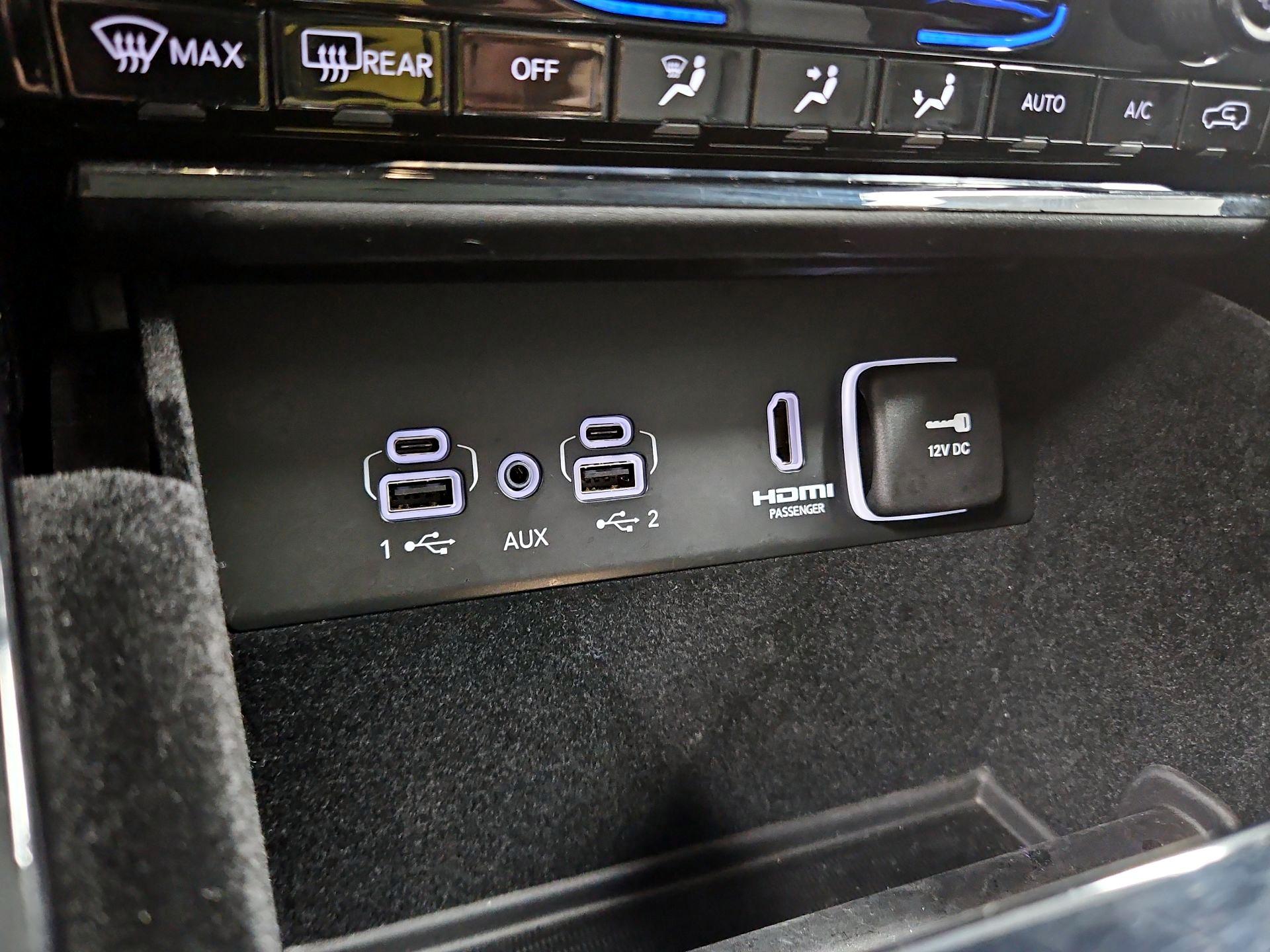 Thumbnail: 2022 Jeep Grand Cherokee L - 19