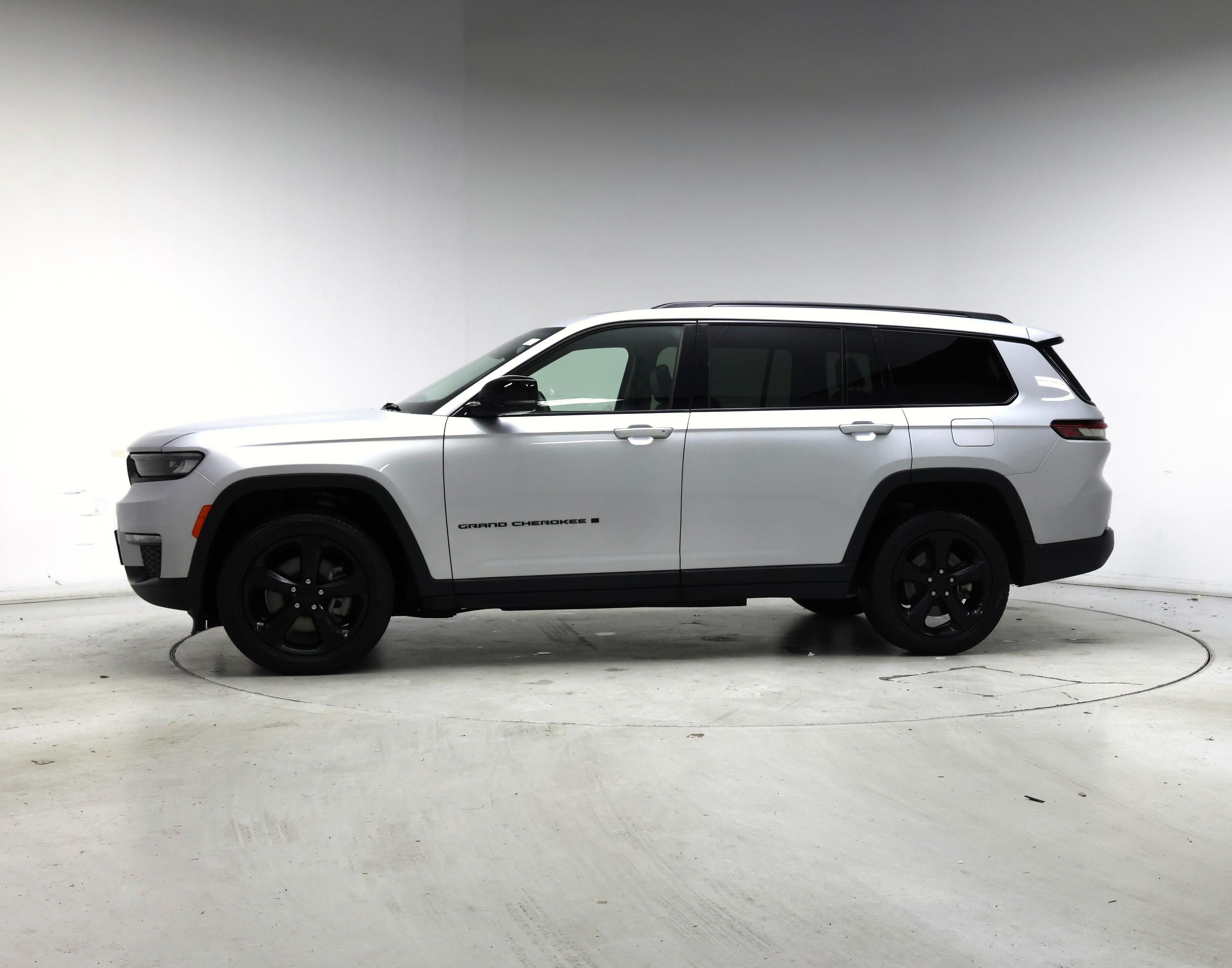 Thumbnail: 2022 Jeep Grand Cherokee L - 3