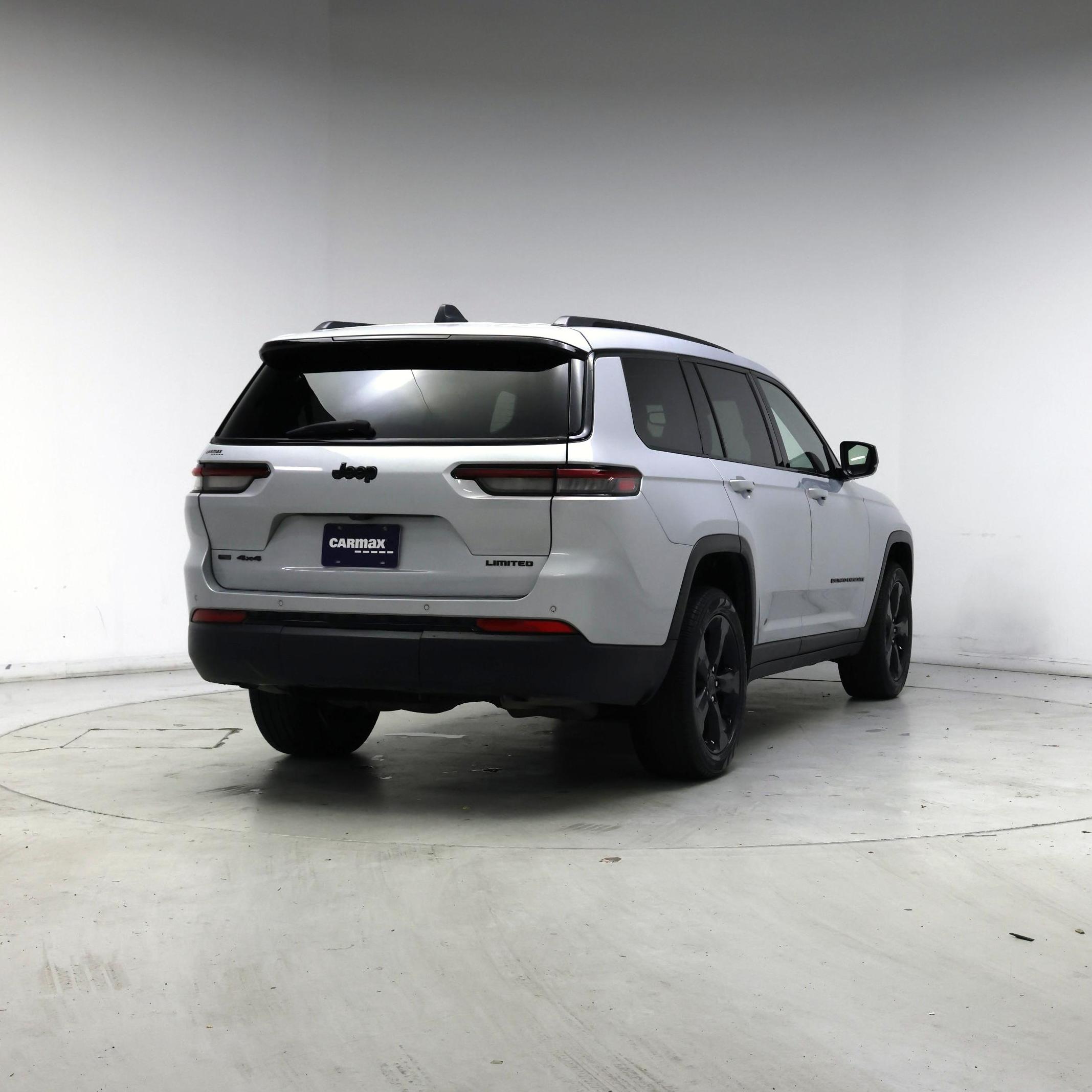 Thumbnail: 2022 Jeep Grand Cherokee L - 8