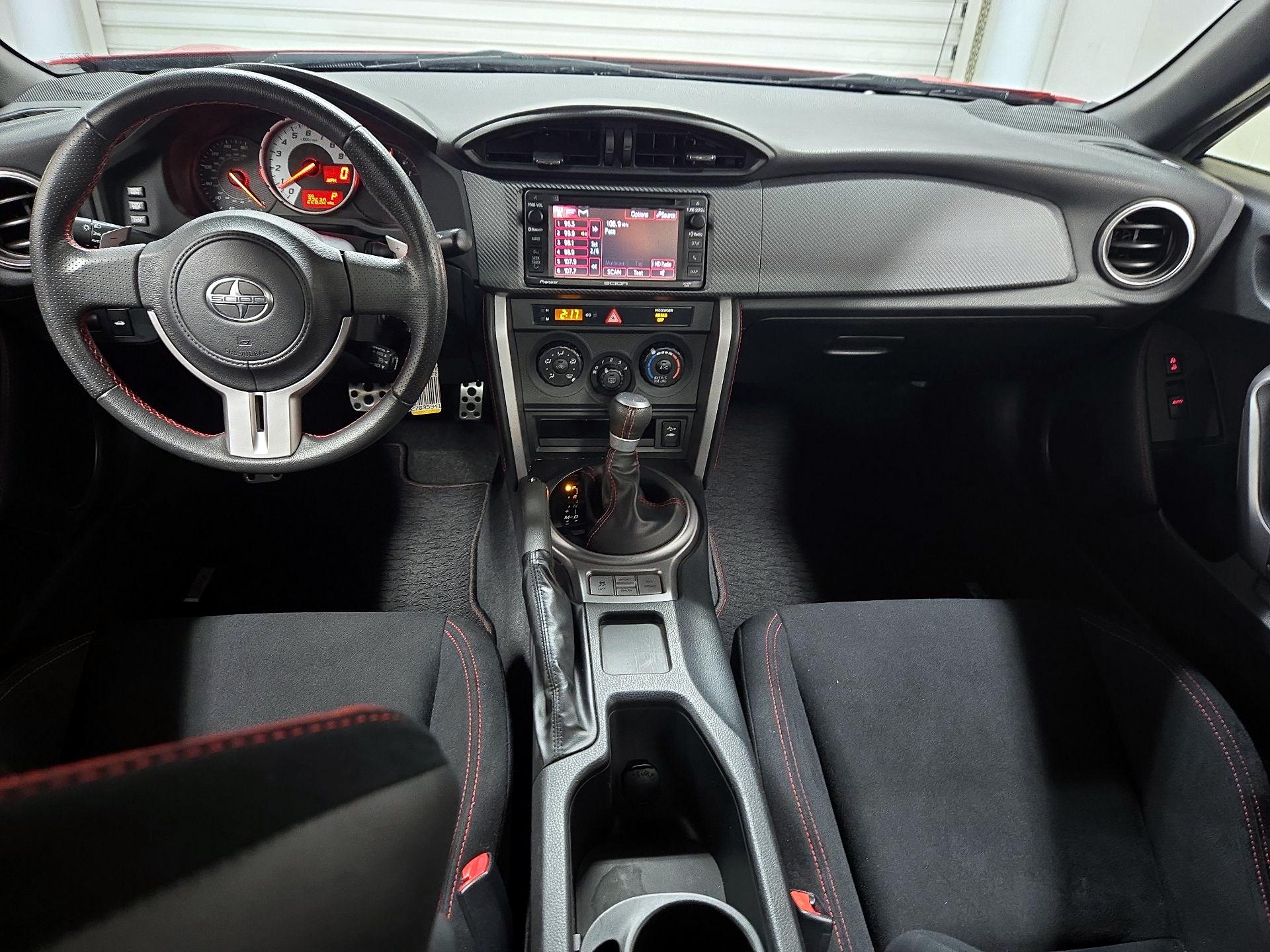 Thumbnail: 2015 Scion FR-S - 9