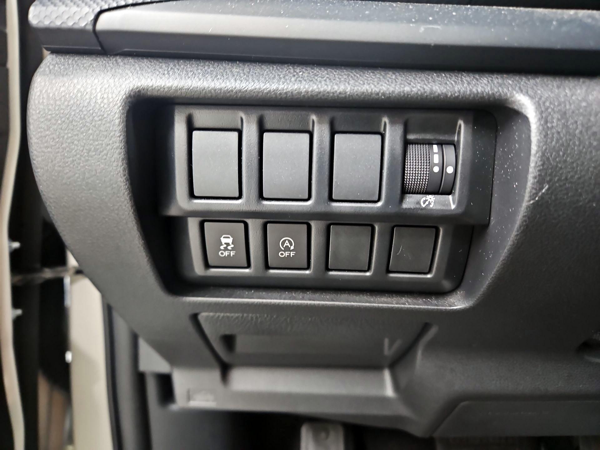 Thumbnail: 2020 Subaru Forester - 13
