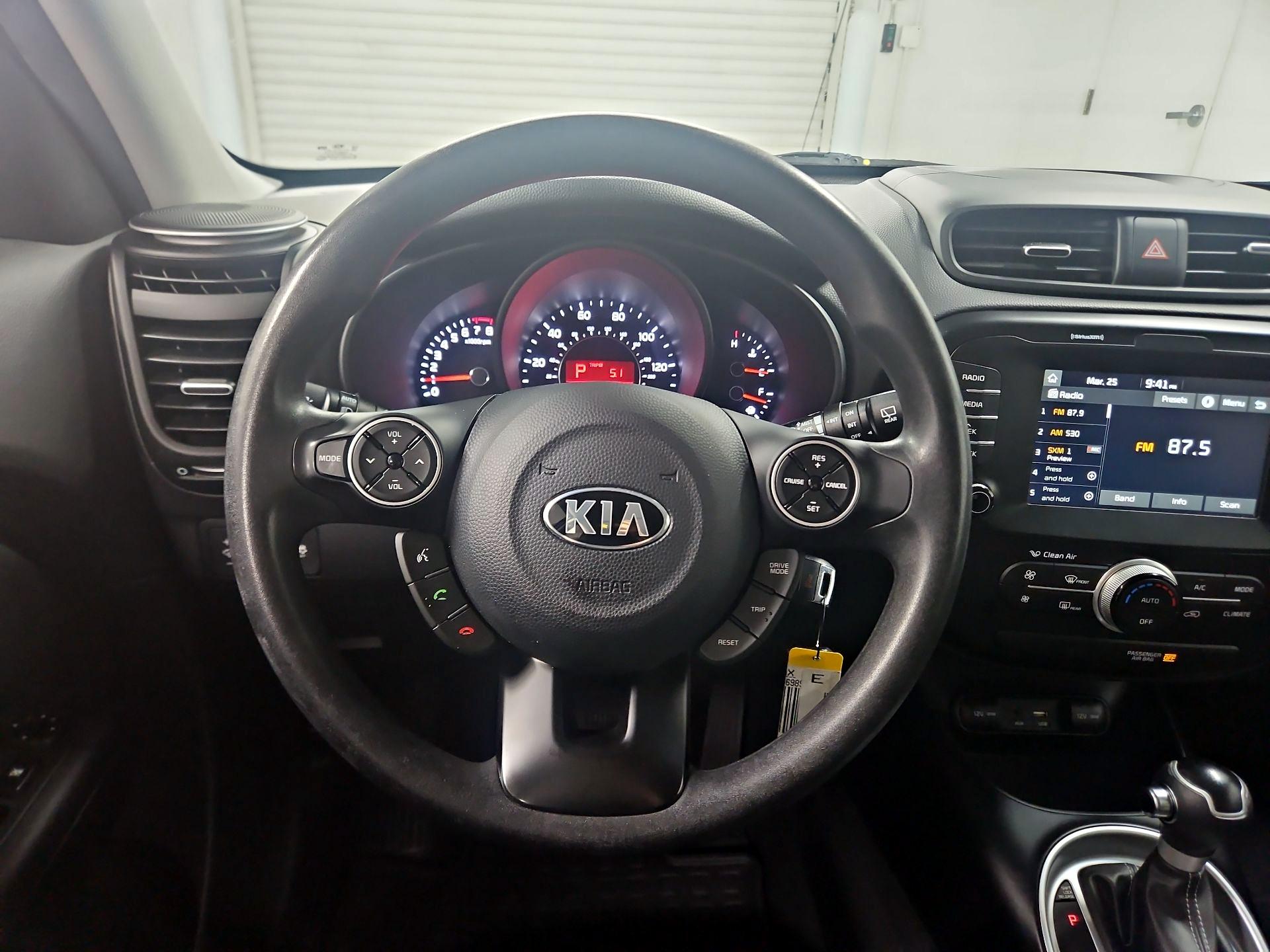 Thumbnail: 2018 Kia Soul - 10