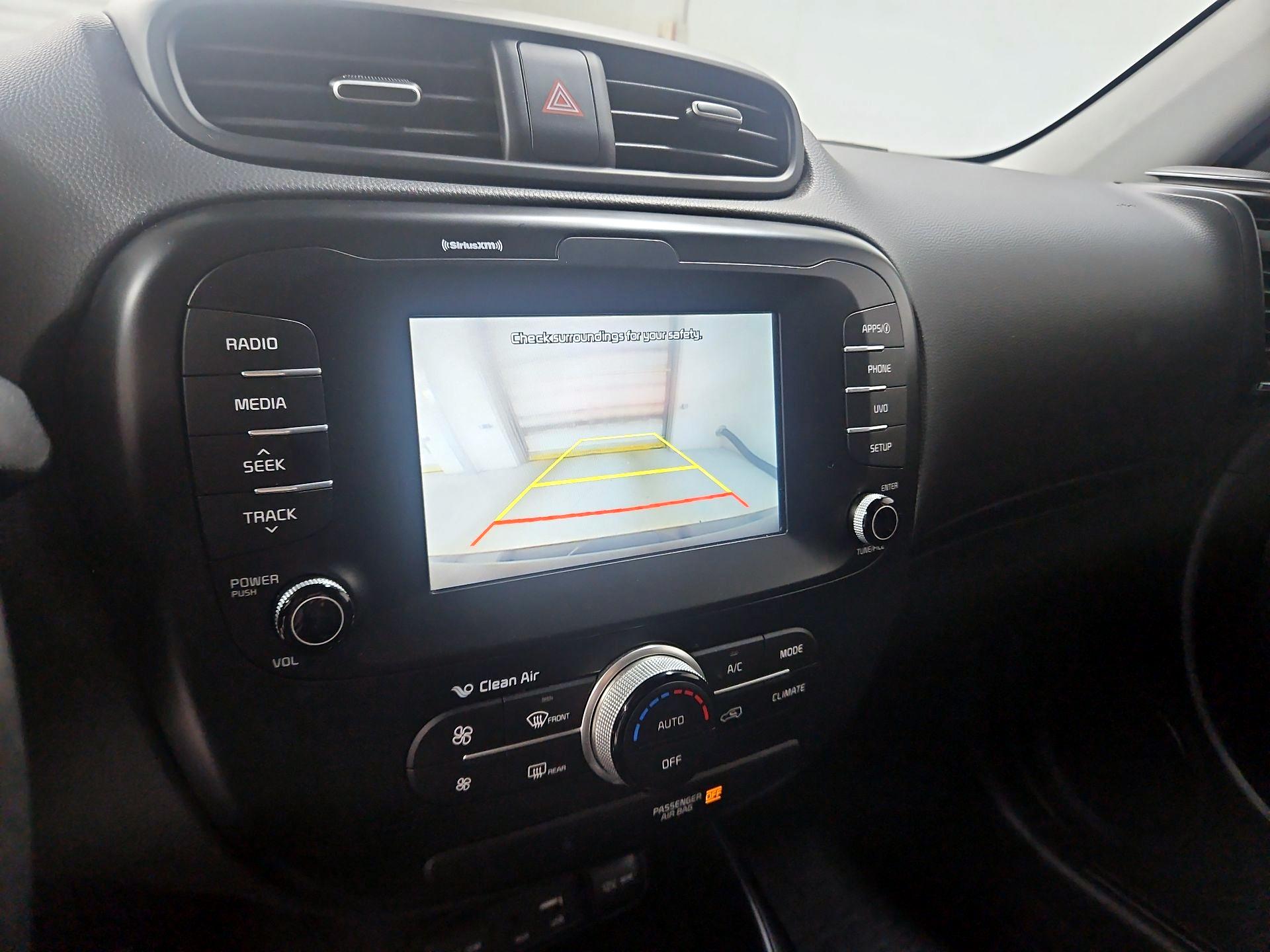 Thumbnail: 2018 Kia Soul - 14