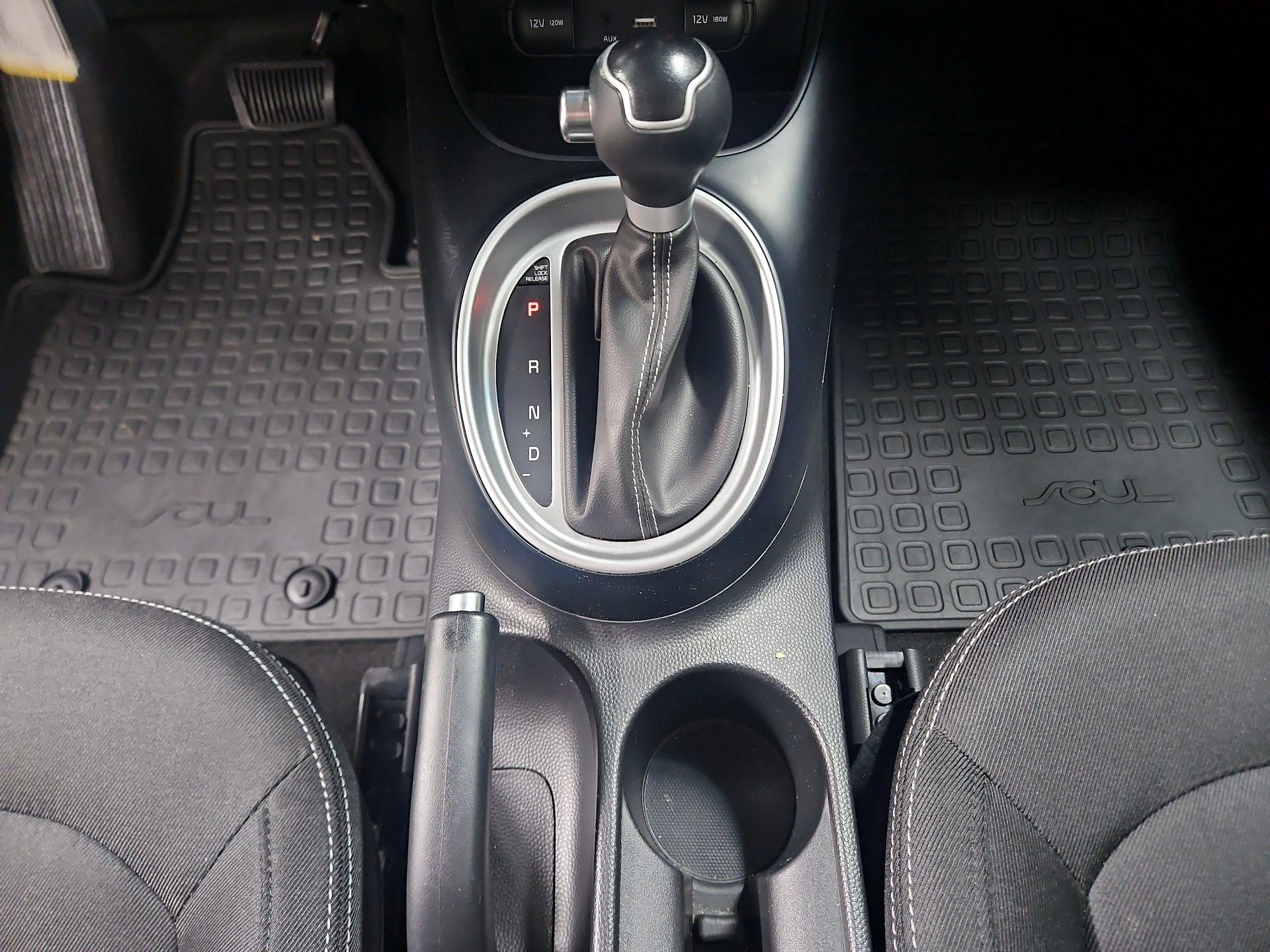 Thumbnail: 2018 Kia Soul - 17