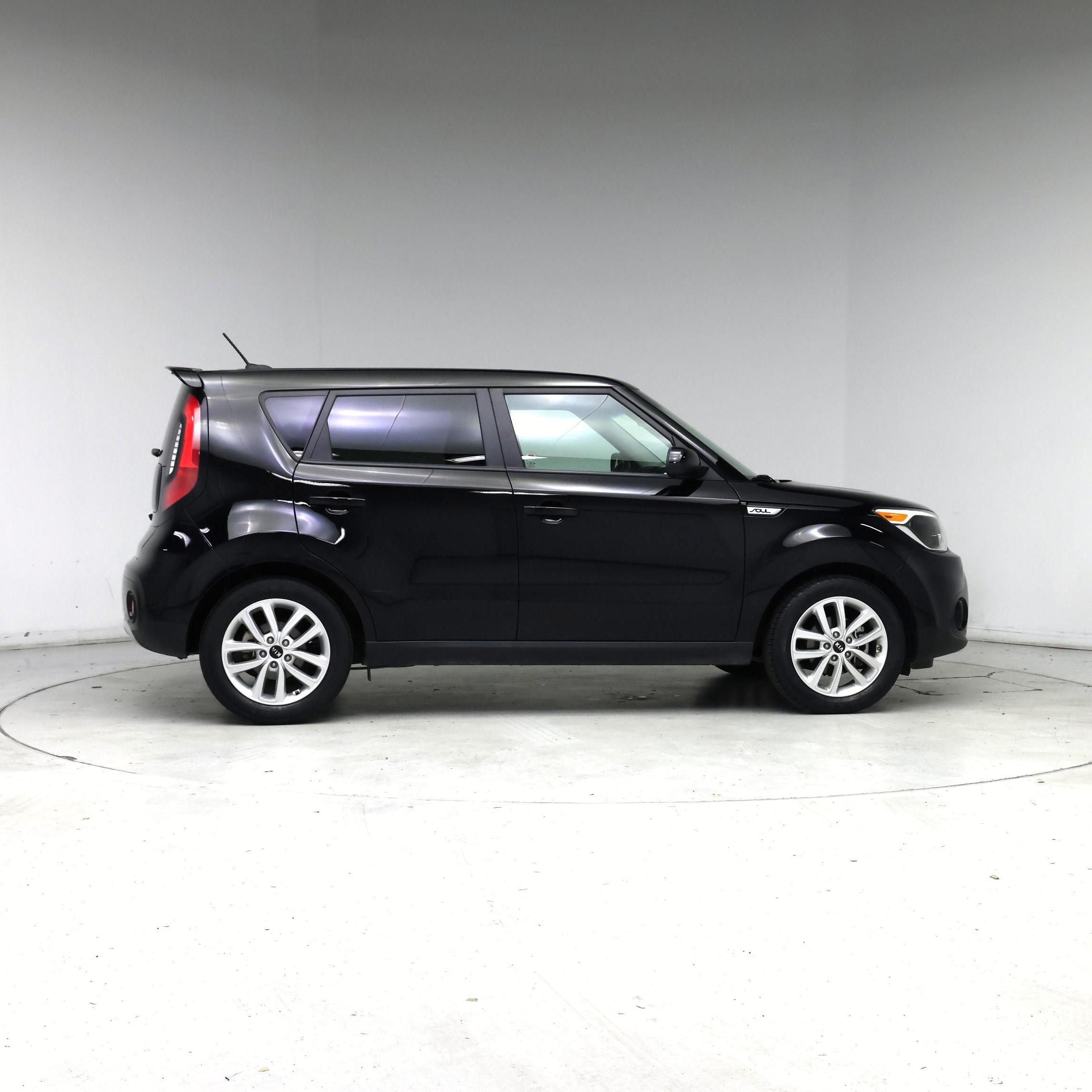 Thumbnail: 2018 Kia Soul - 7