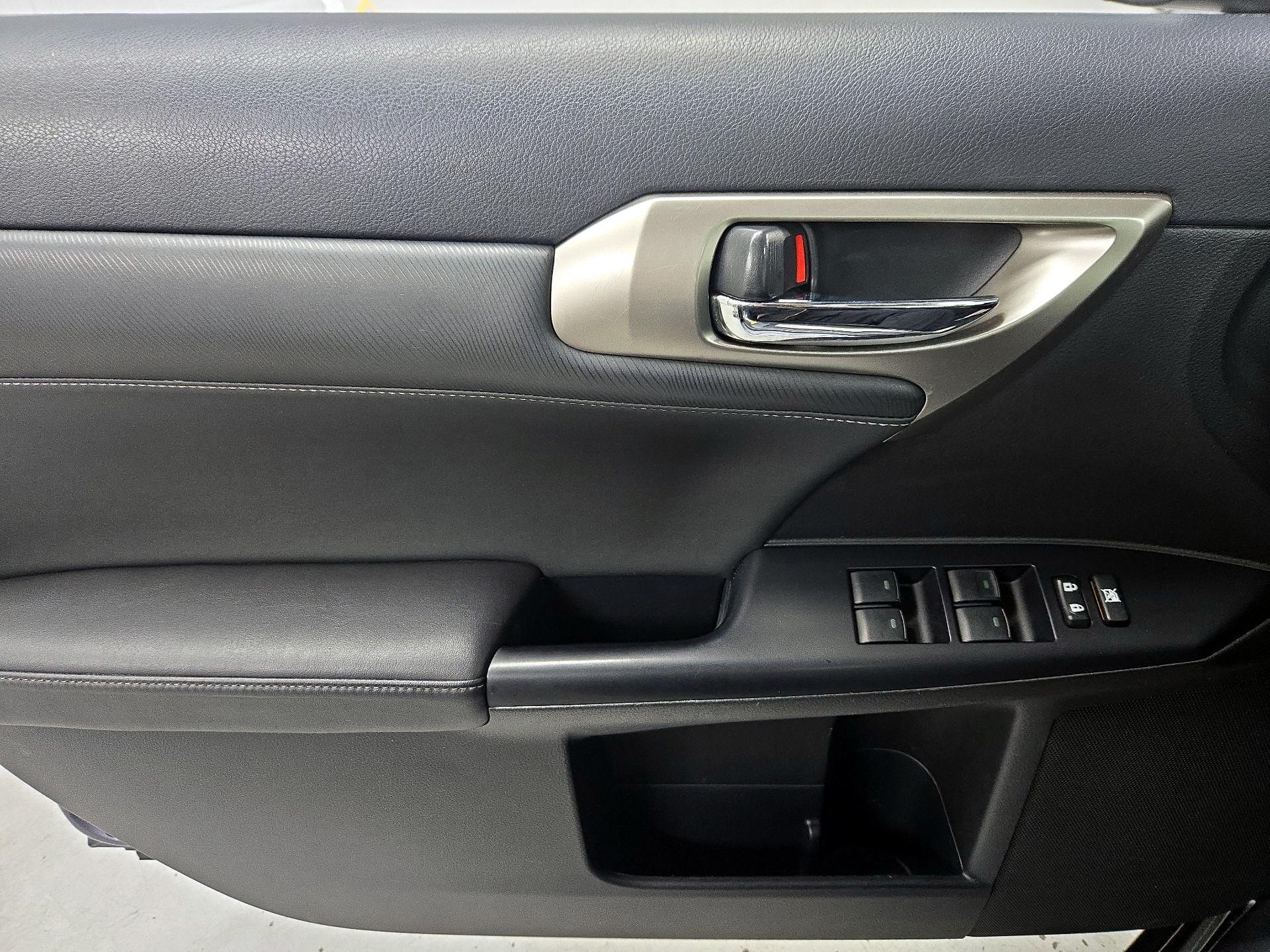 Thumbnail: 2015 Lexus CT - 12