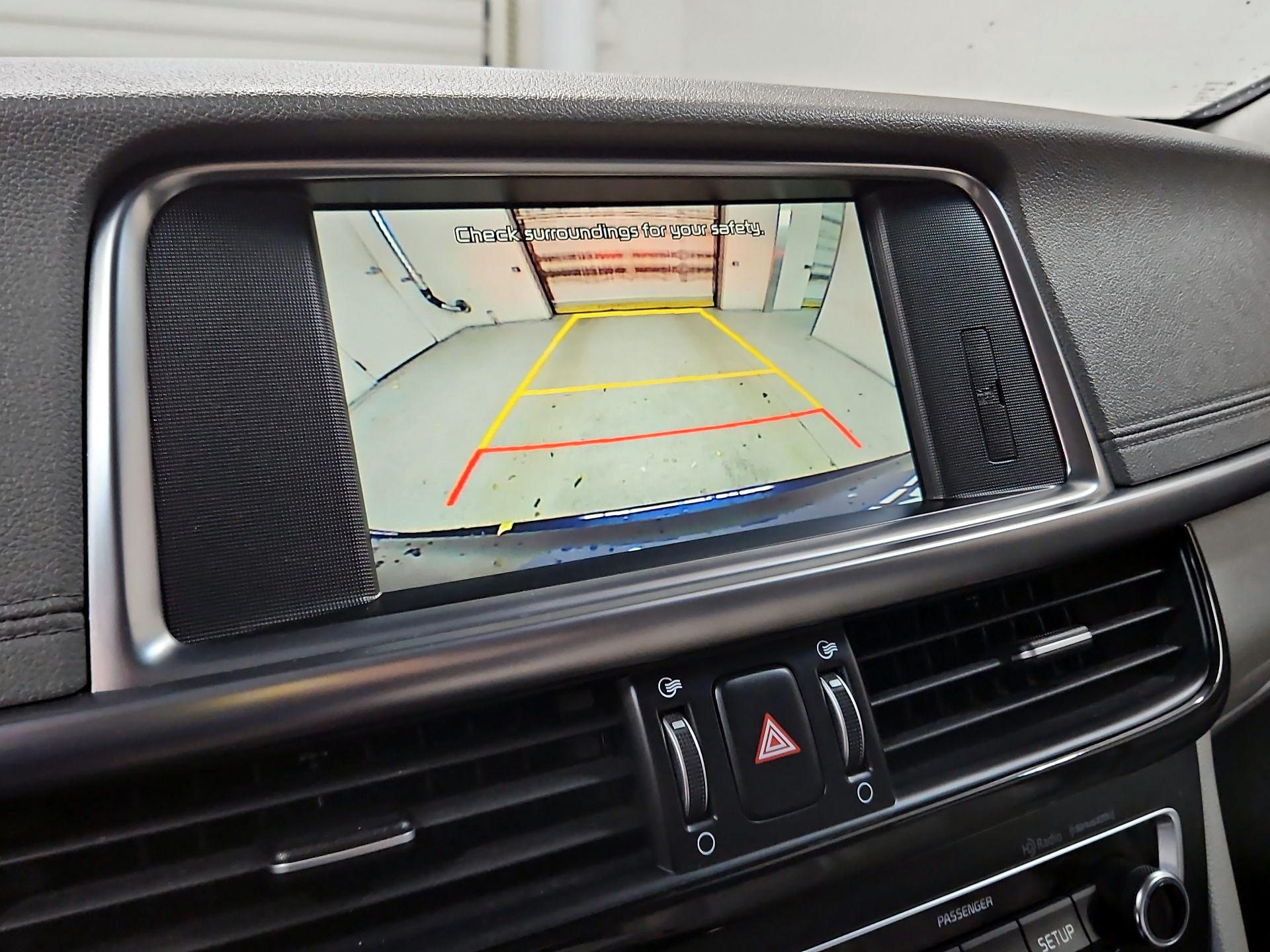 Thumbnail: 2016 Kia Optima - 15