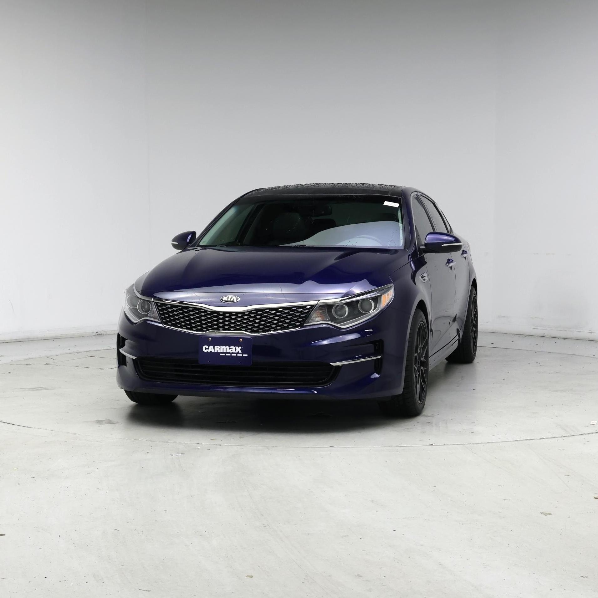 Thumbnail: 2016 Kia Optima - 4
