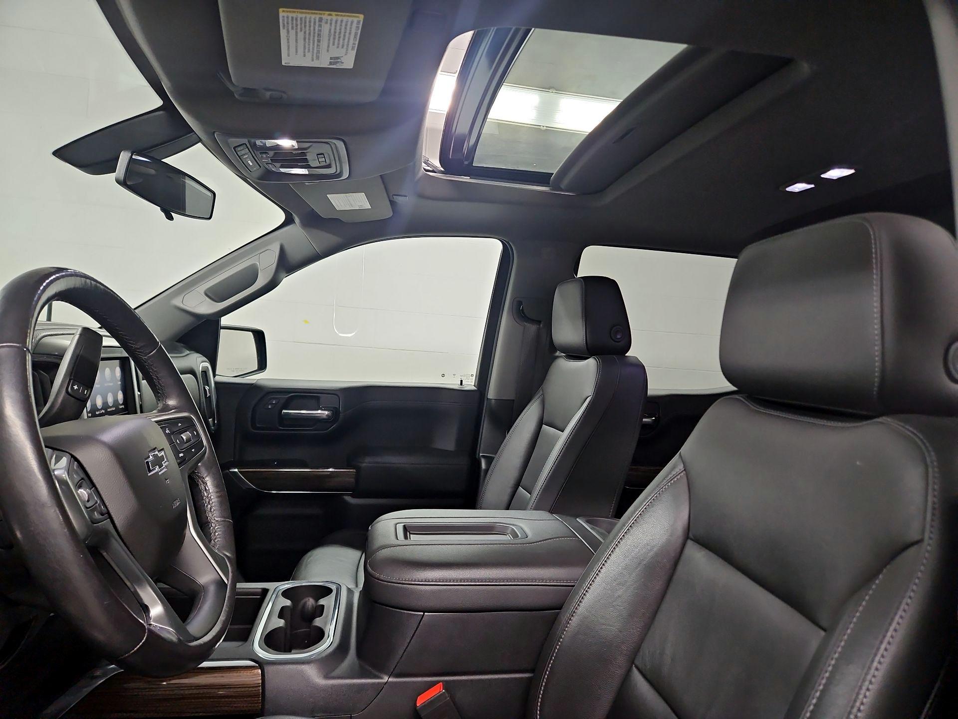 Thumbnail: 2020 Chevrolet Silverado 1500 - 19