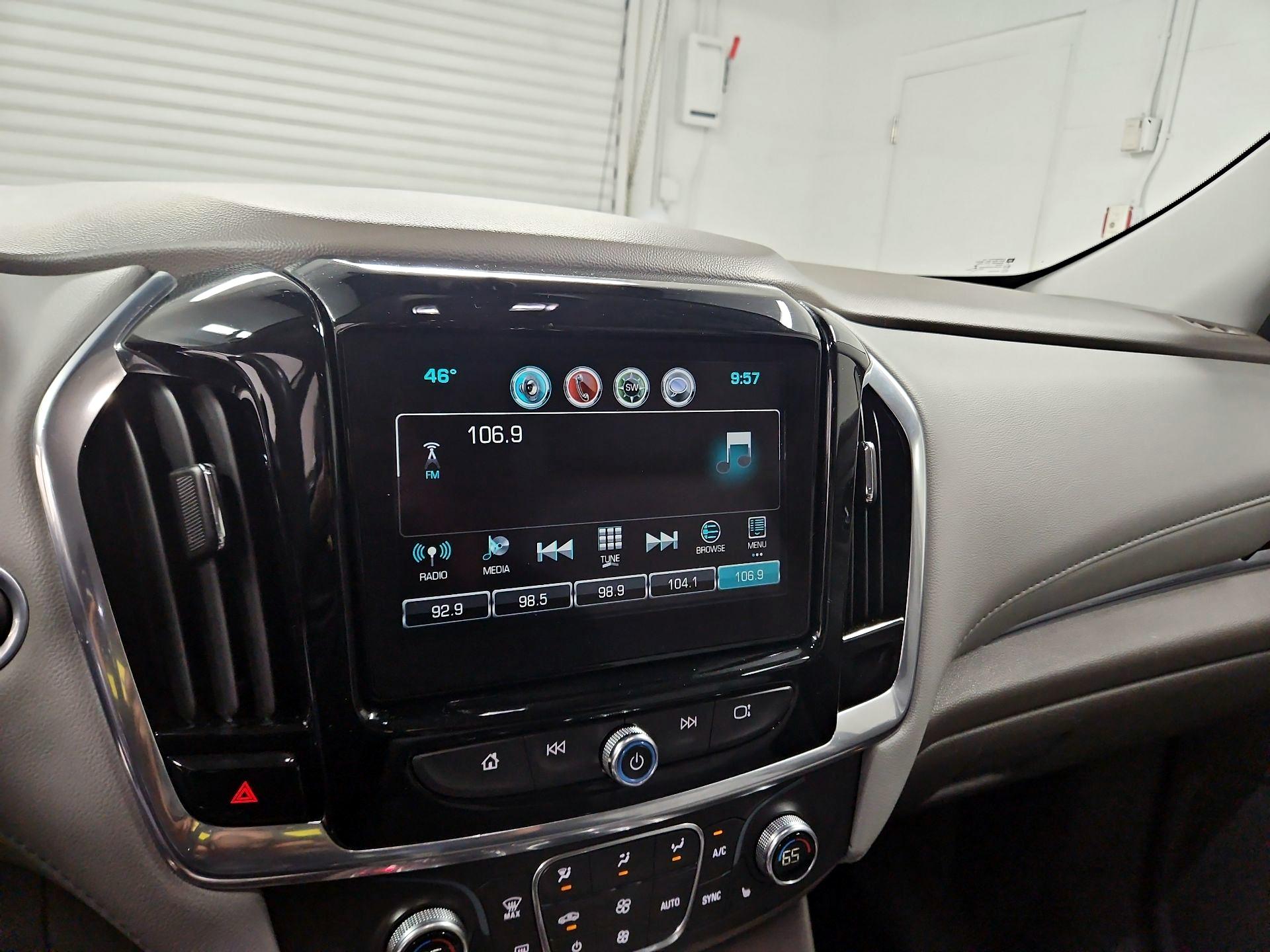 Thumbnail: 2019 Chevrolet Traverse - 15