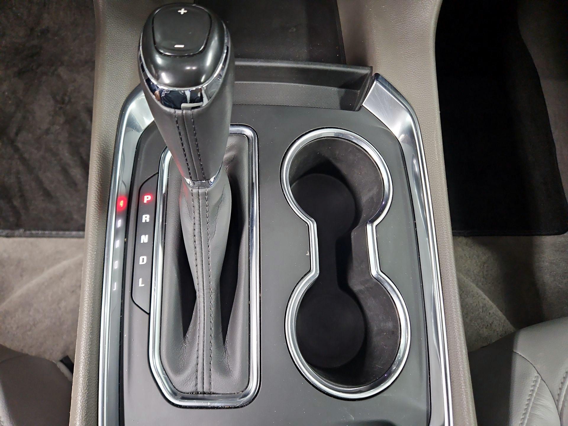 Thumbnail: 2019 Chevrolet Traverse - 17