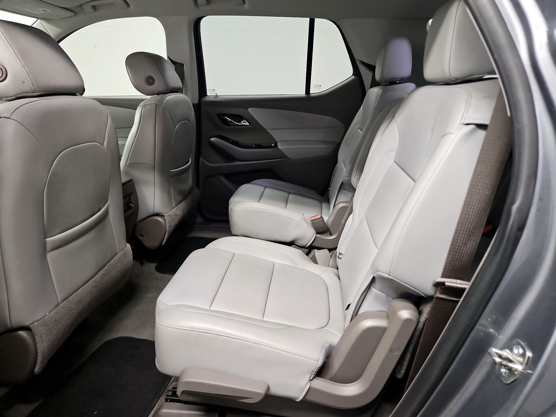 Thumbnail: 2019 Chevrolet Traverse - 19