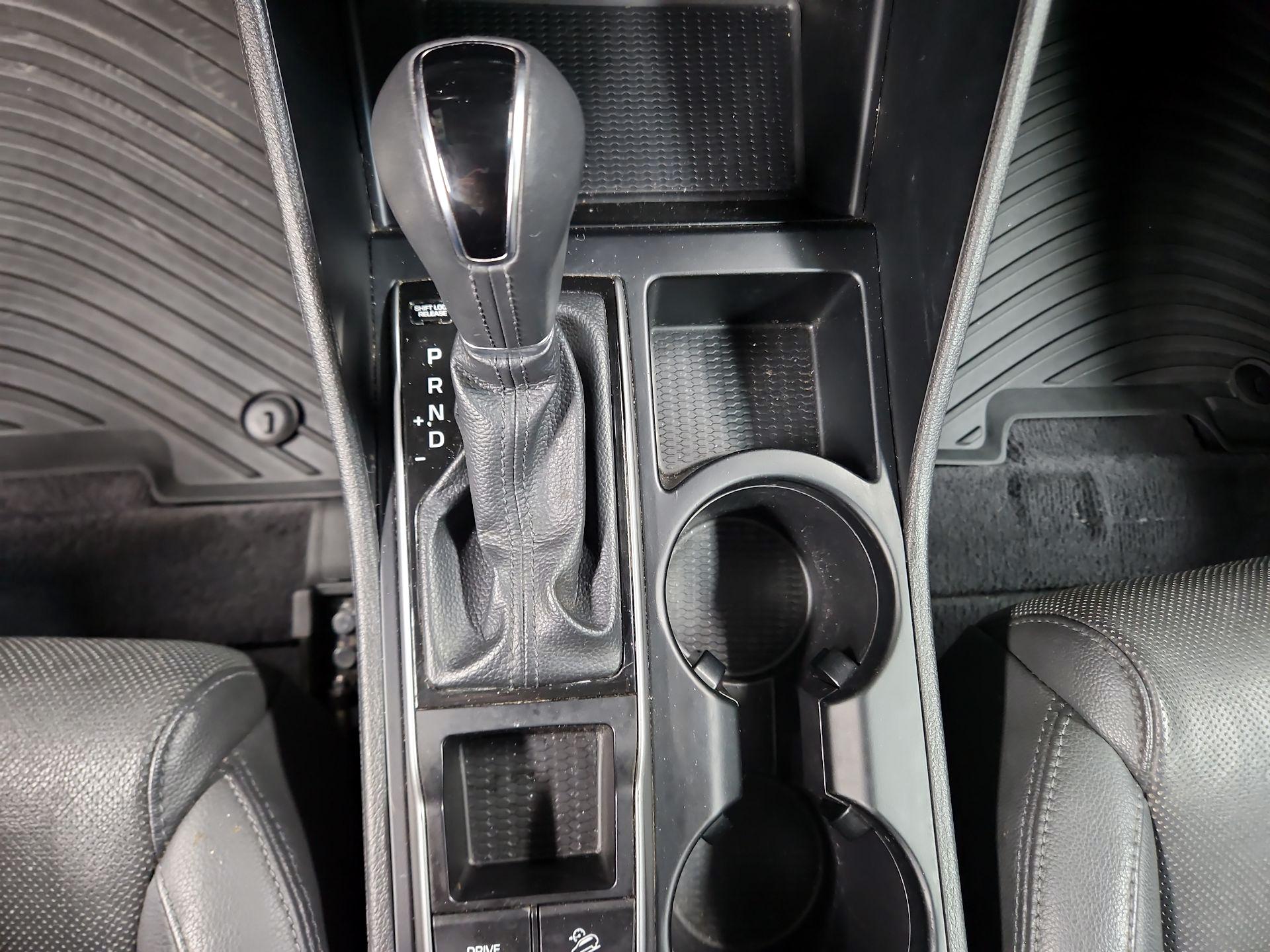 Thumbnail: 2018 Hyundai Tucson - 18