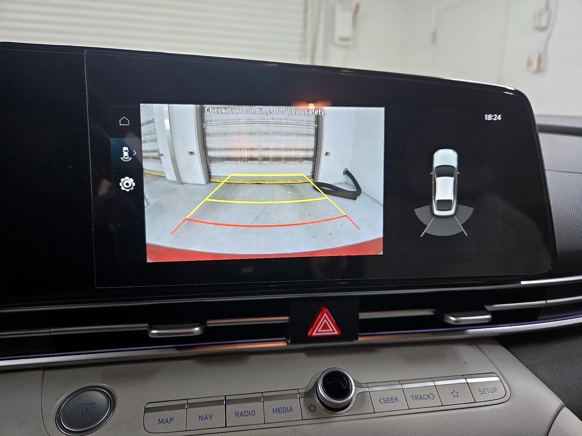 Thumbnail: 2023 Hyundai Elantra - 14