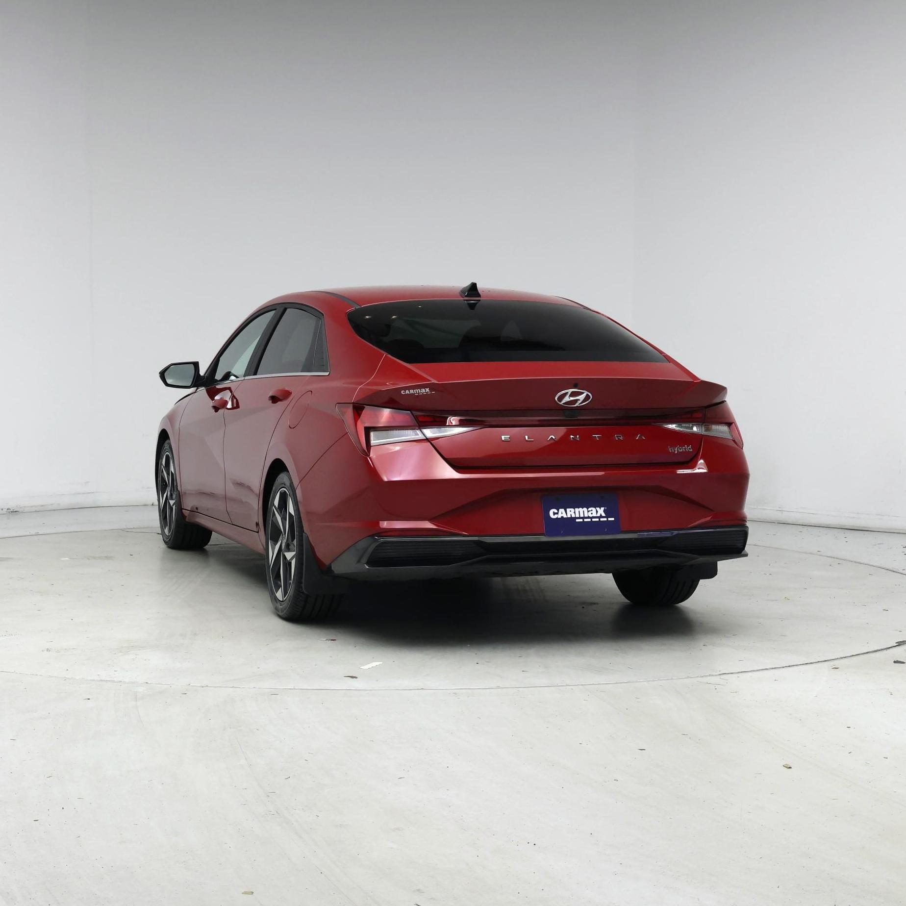 Thumbnail: 2023 Hyundai Elantra - 6