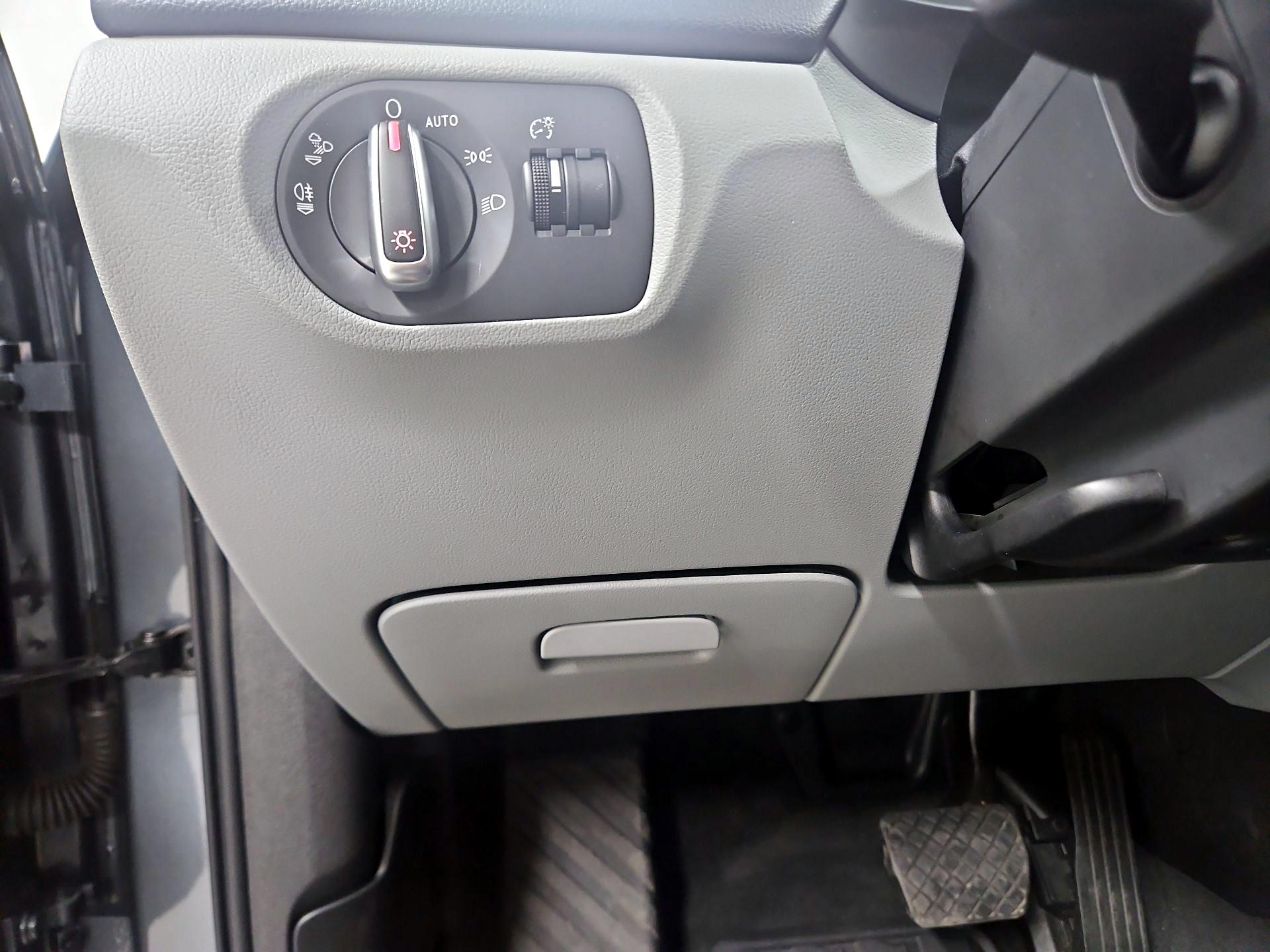 Thumbnail: 2016 Audi Q3 - 13