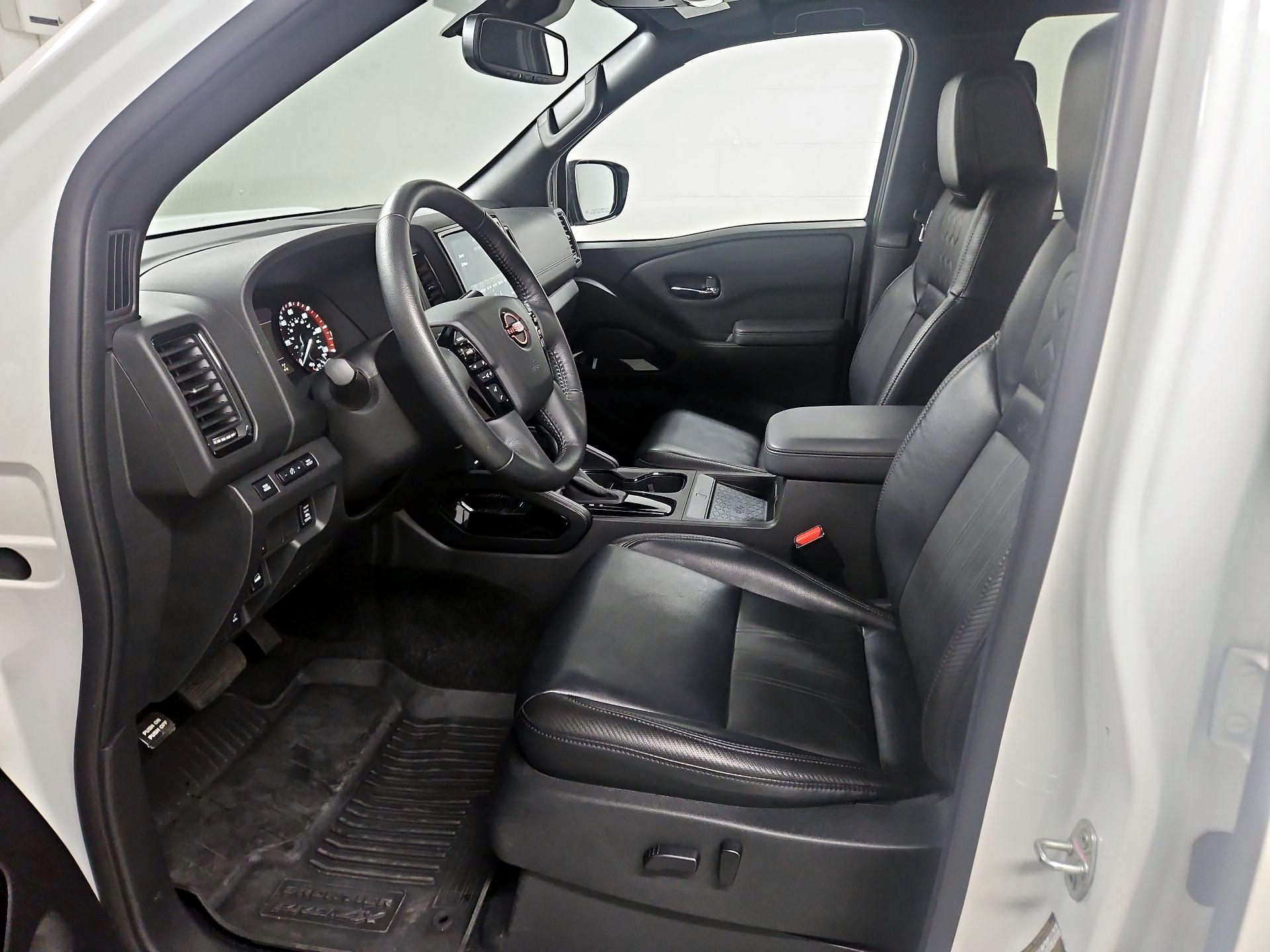 Thumbnail: 2022 Nissan Frontier - 11