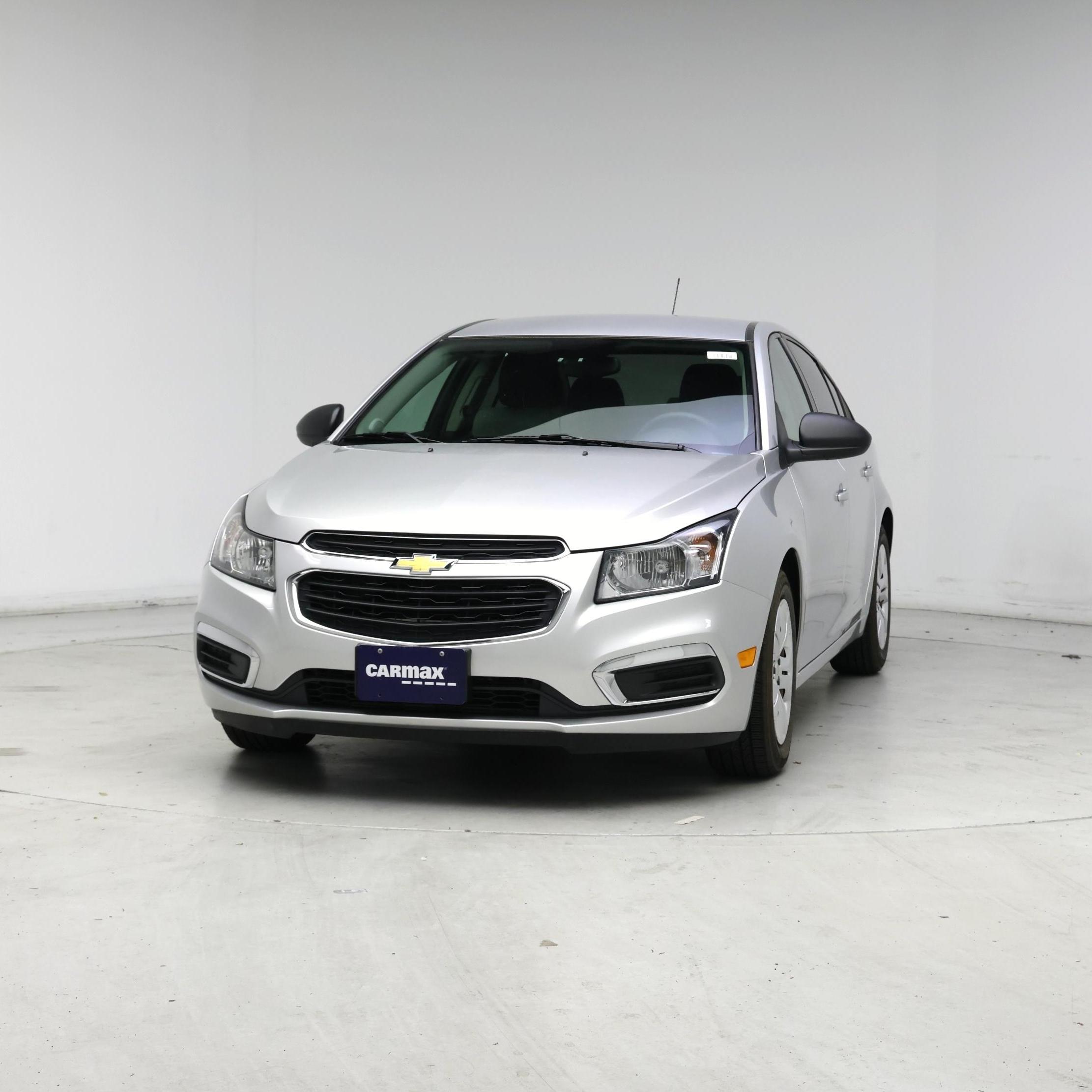 Thumbnail: 2015 Chevrolet Cruze - 4