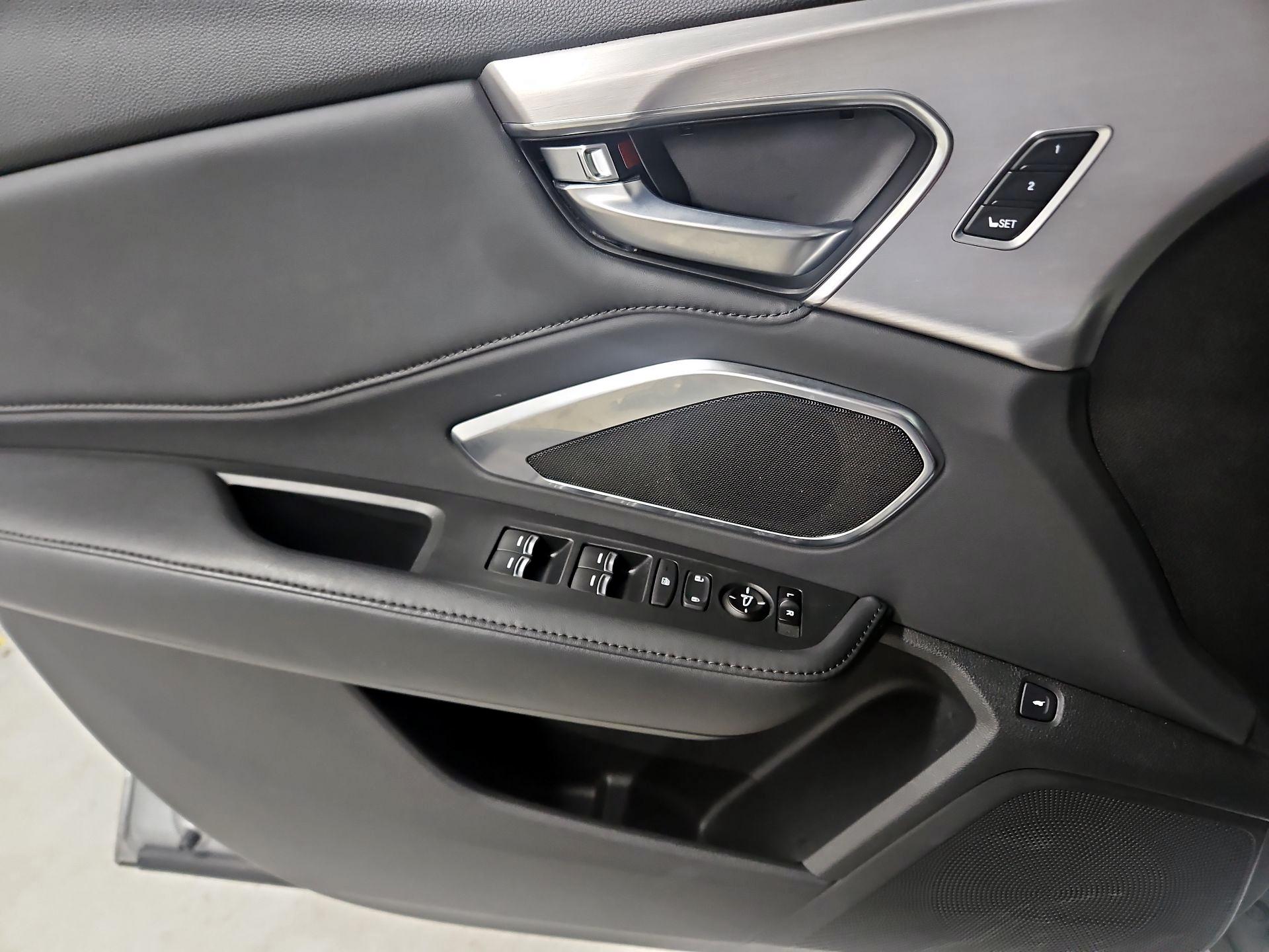 Thumbnail: 2020 Acura RDX - 12