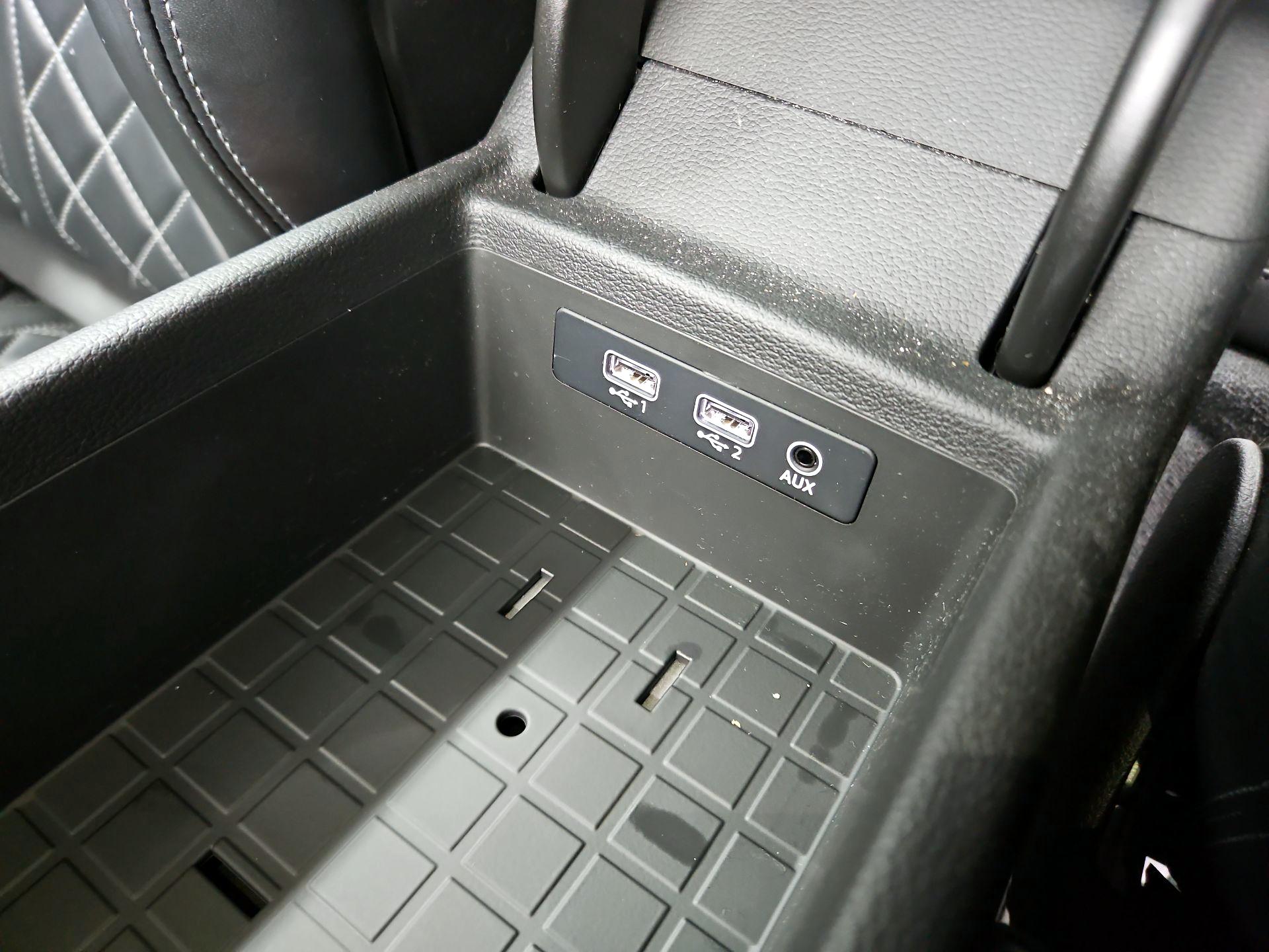 Thumbnail: 2018 Audi S4 - 19