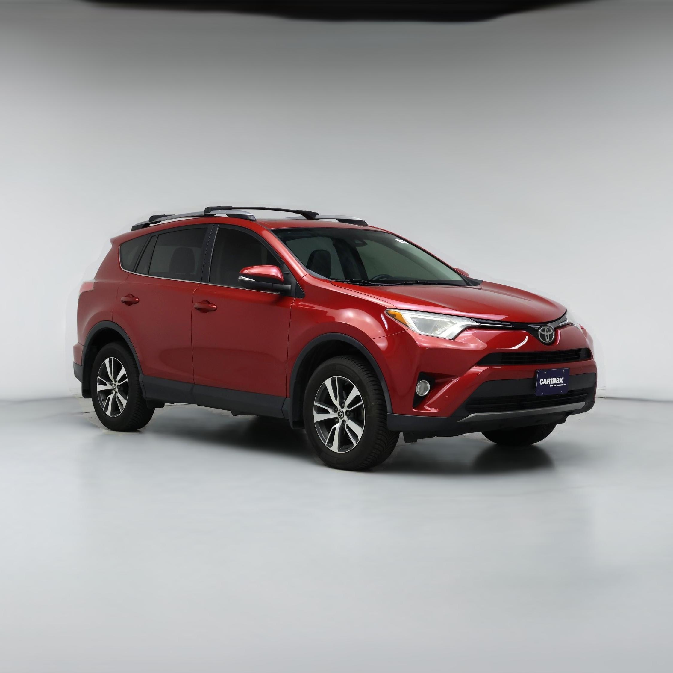 Thumbnail: 2017 Toyota RAV4 - 1