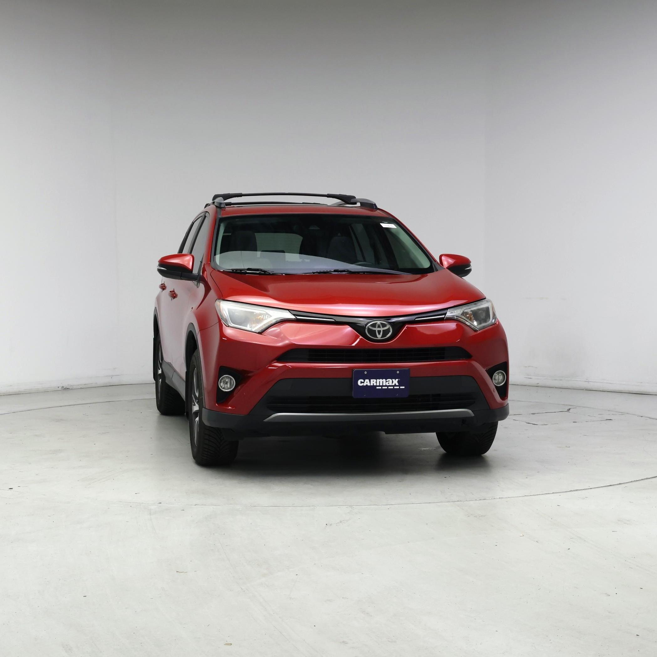 Thumbnail: 2017 Toyota RAV4 - 5