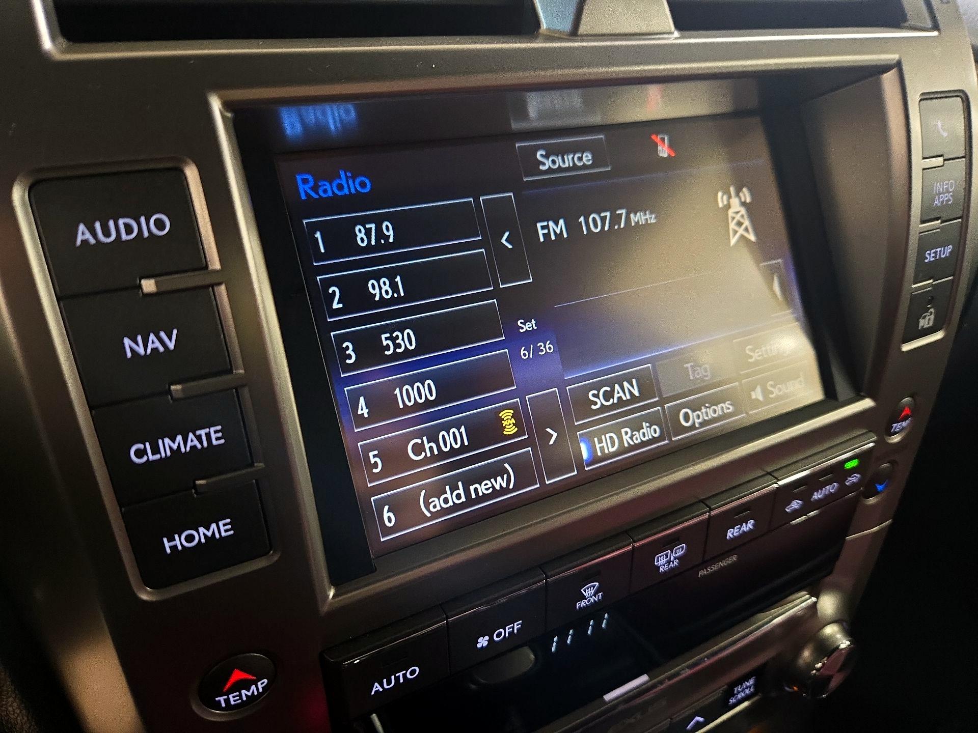 Thumbnail: 2020 Lexus GX - 16