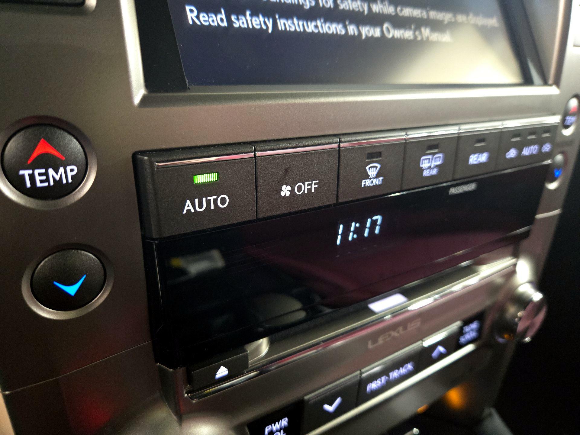 Thumbnail: 2020 Lexus GX - 17