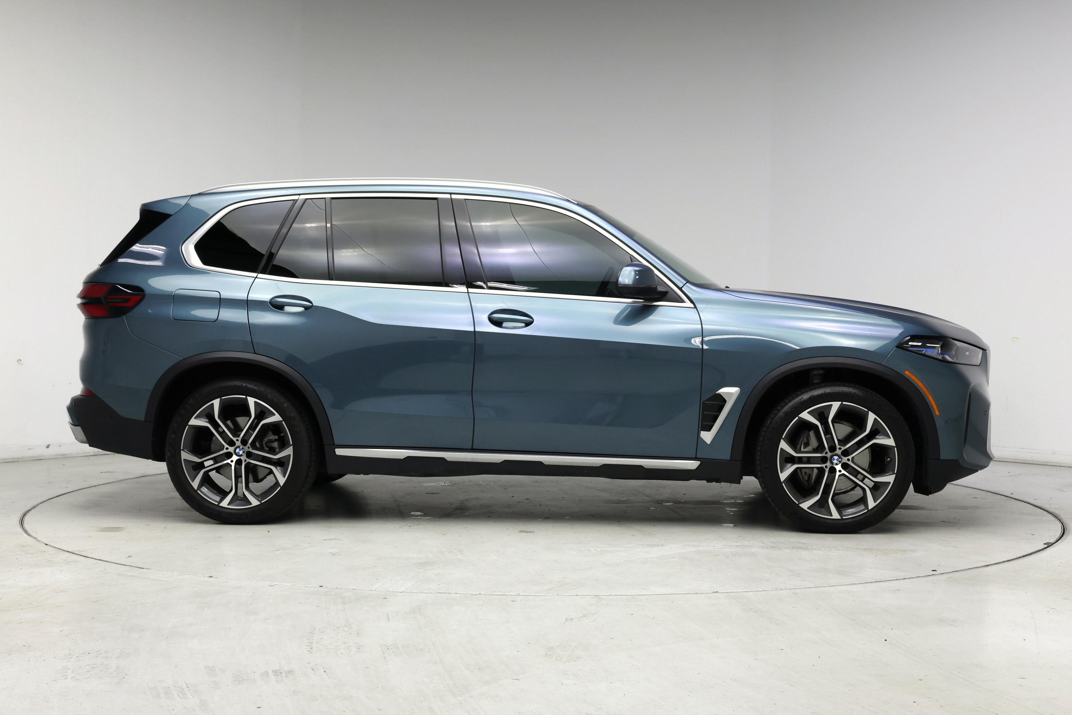 Thumbnail: 2024 BMW X5 - 7