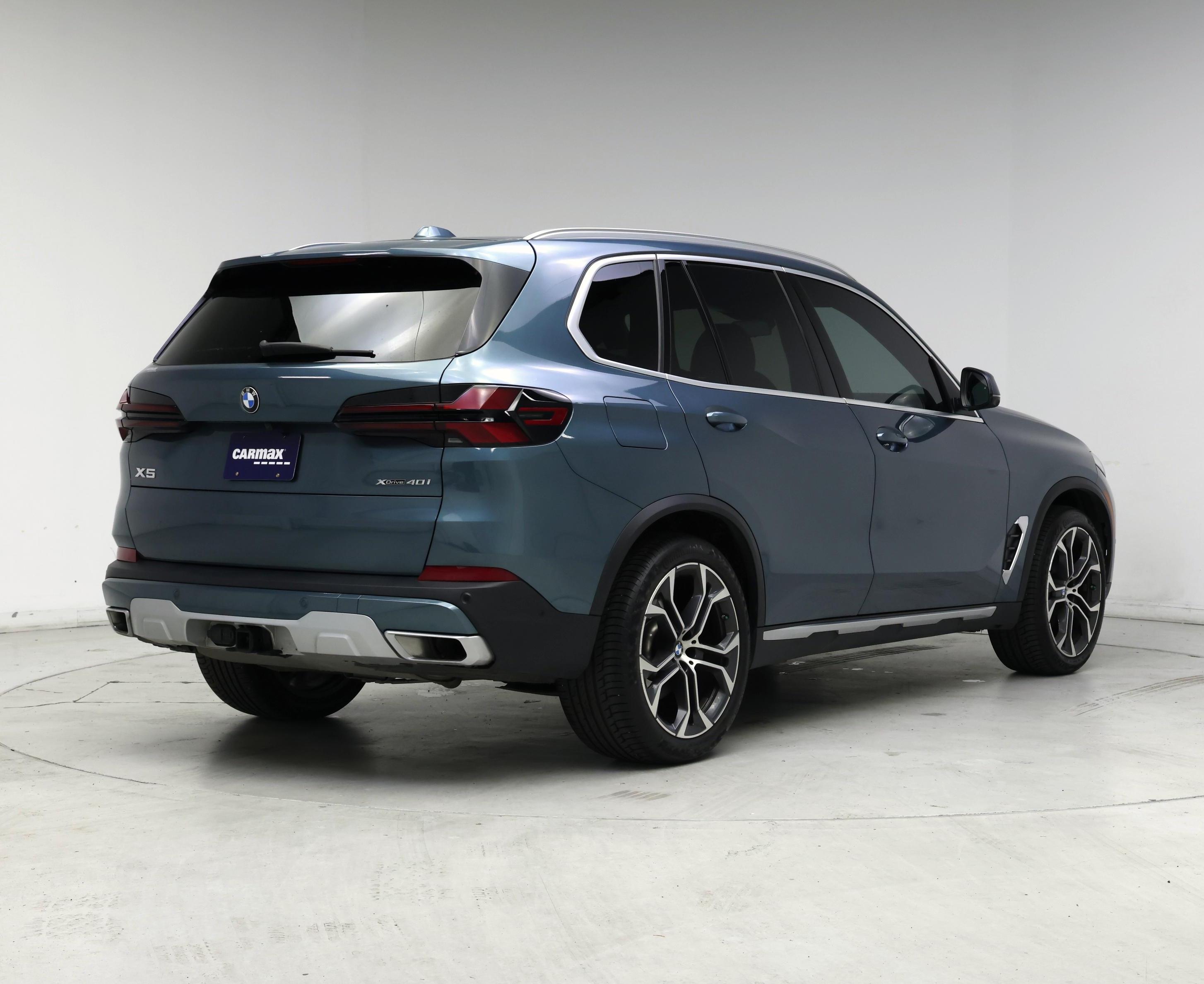 Thumbnail: 2024 BMW X5 - 8