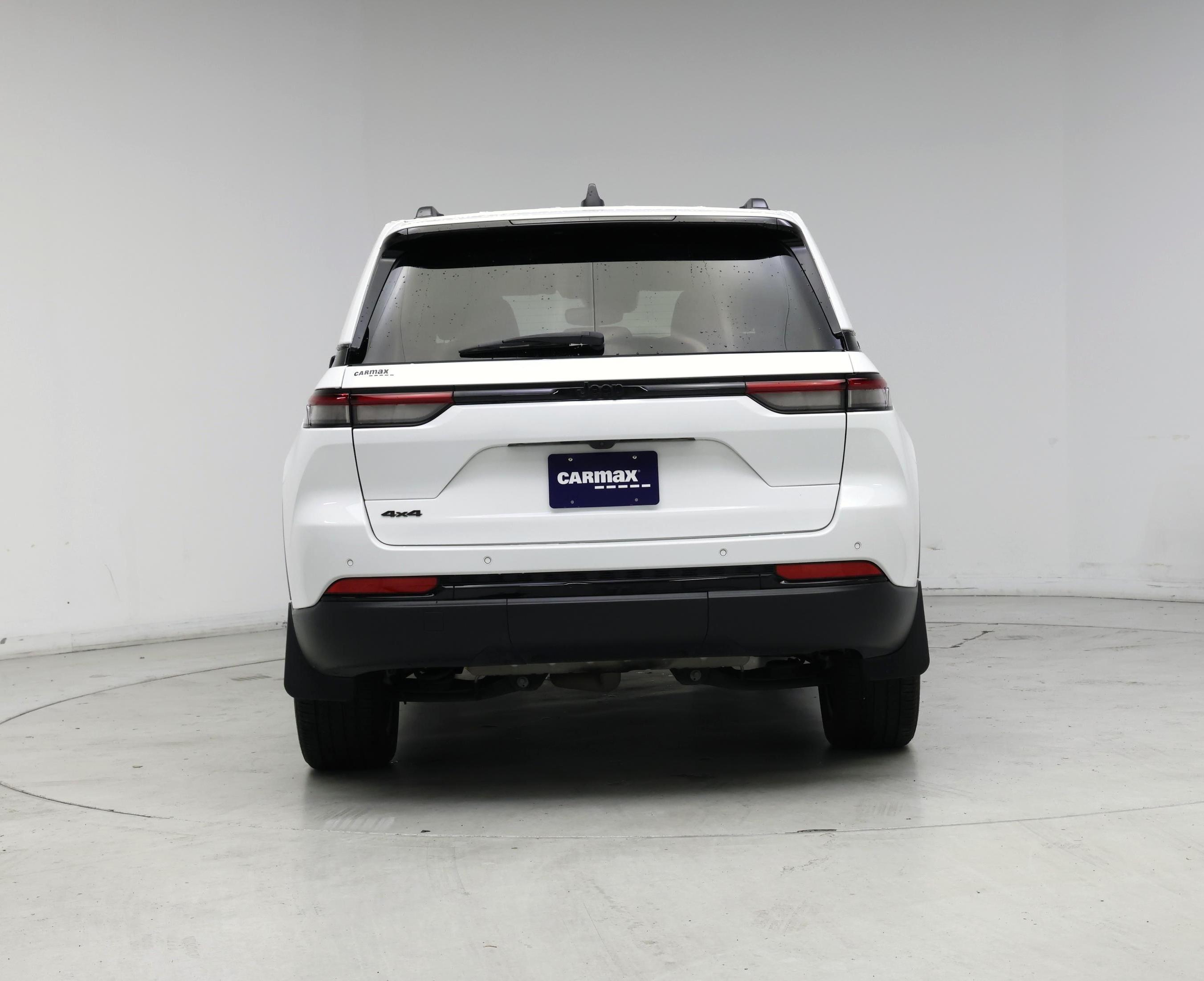 Thumbnail: 2023 Jeep Grand Cherokee - 6