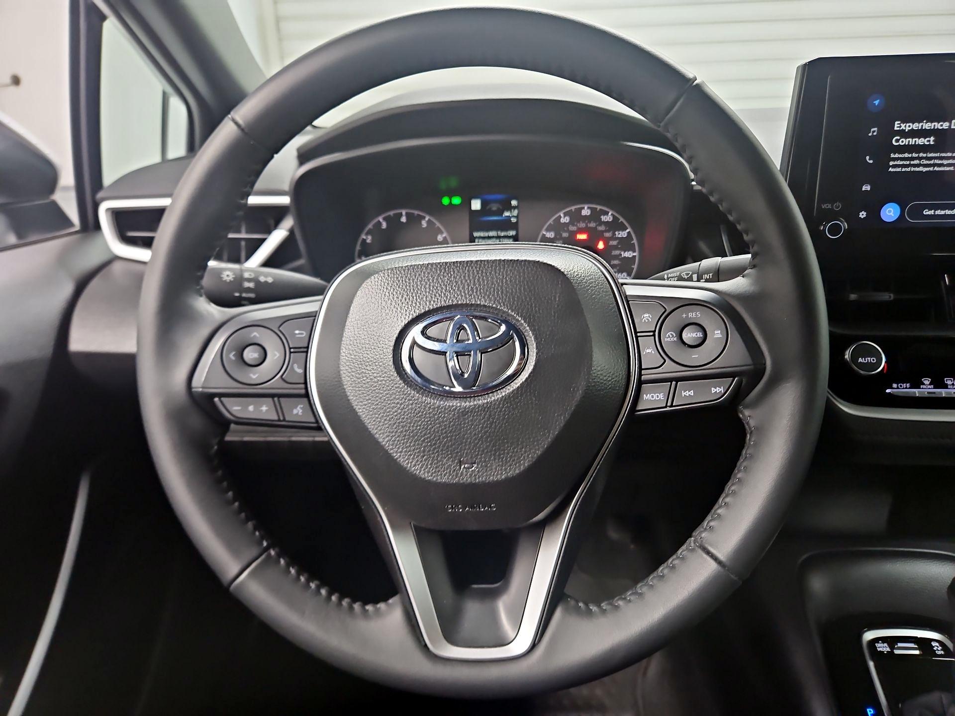 Thumbnail: 2025 Toyota Corolla - 10