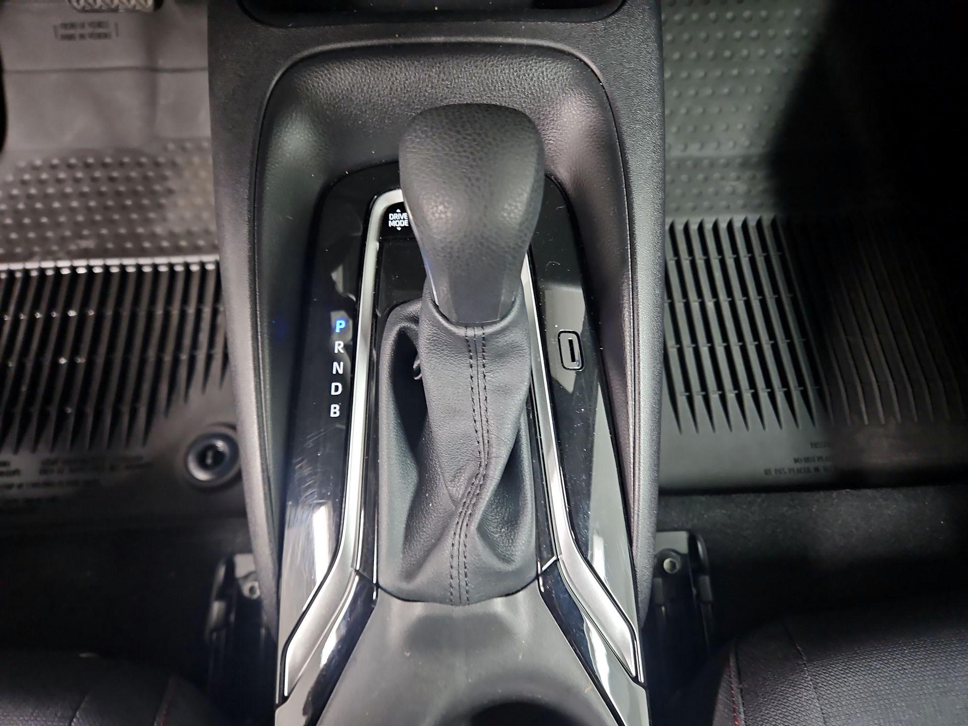 Thumbnail: 2025 Toyota Corolla - 17