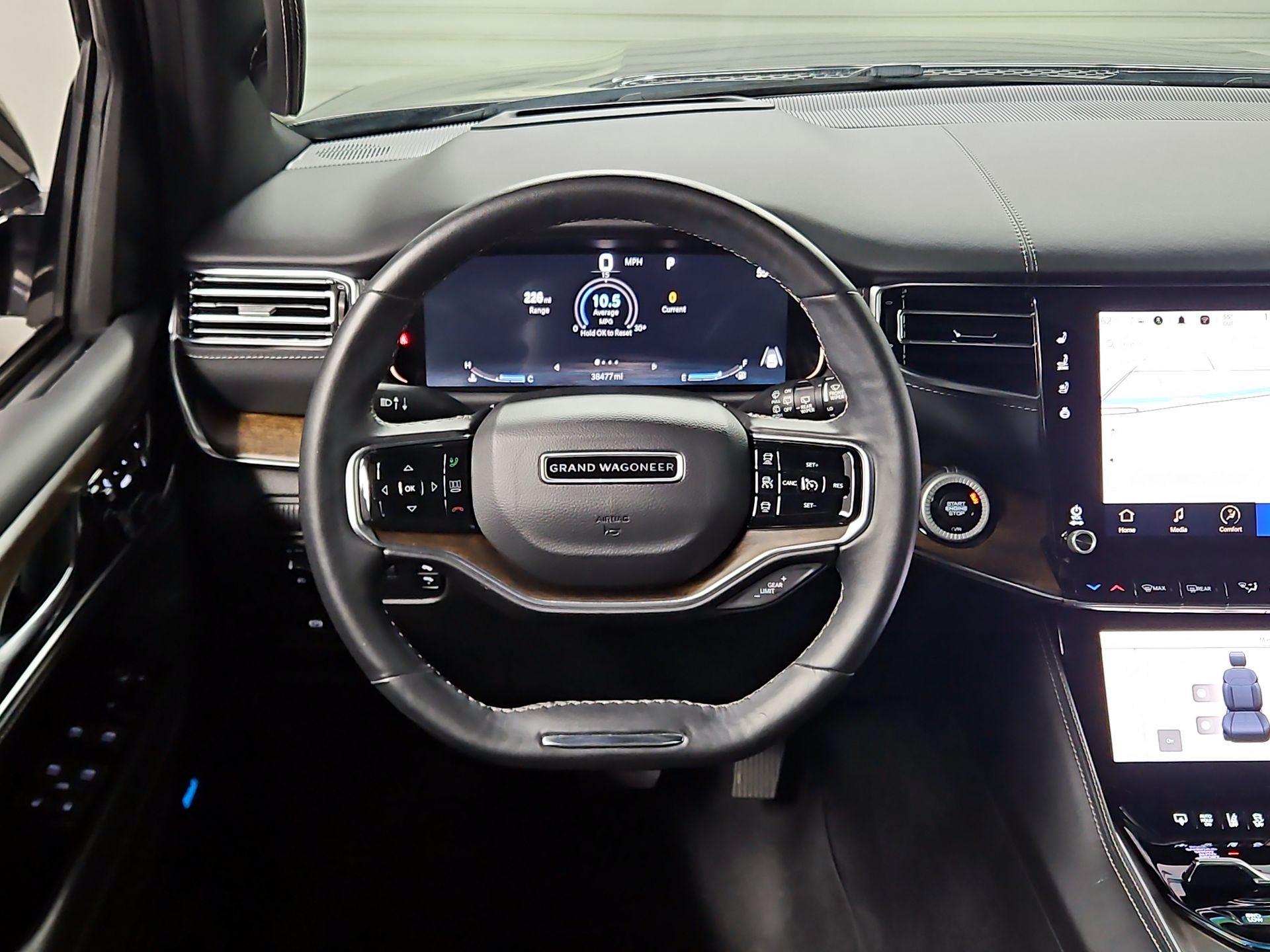 Thumbnail: 2022 Jeep Grand Wagoneer - 10