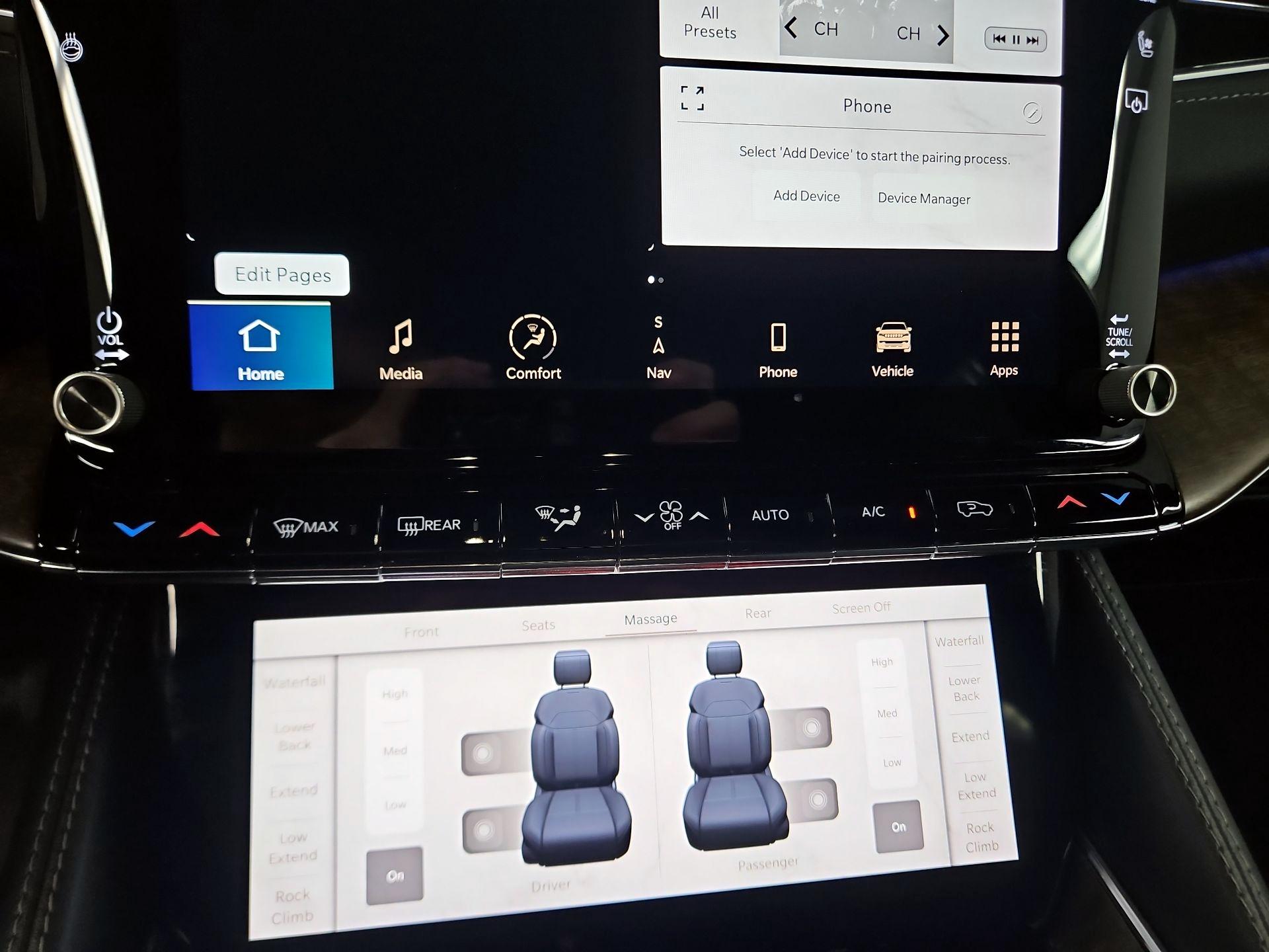 Thumbnail: 2022 Jeep Grand Wagoneer - 17