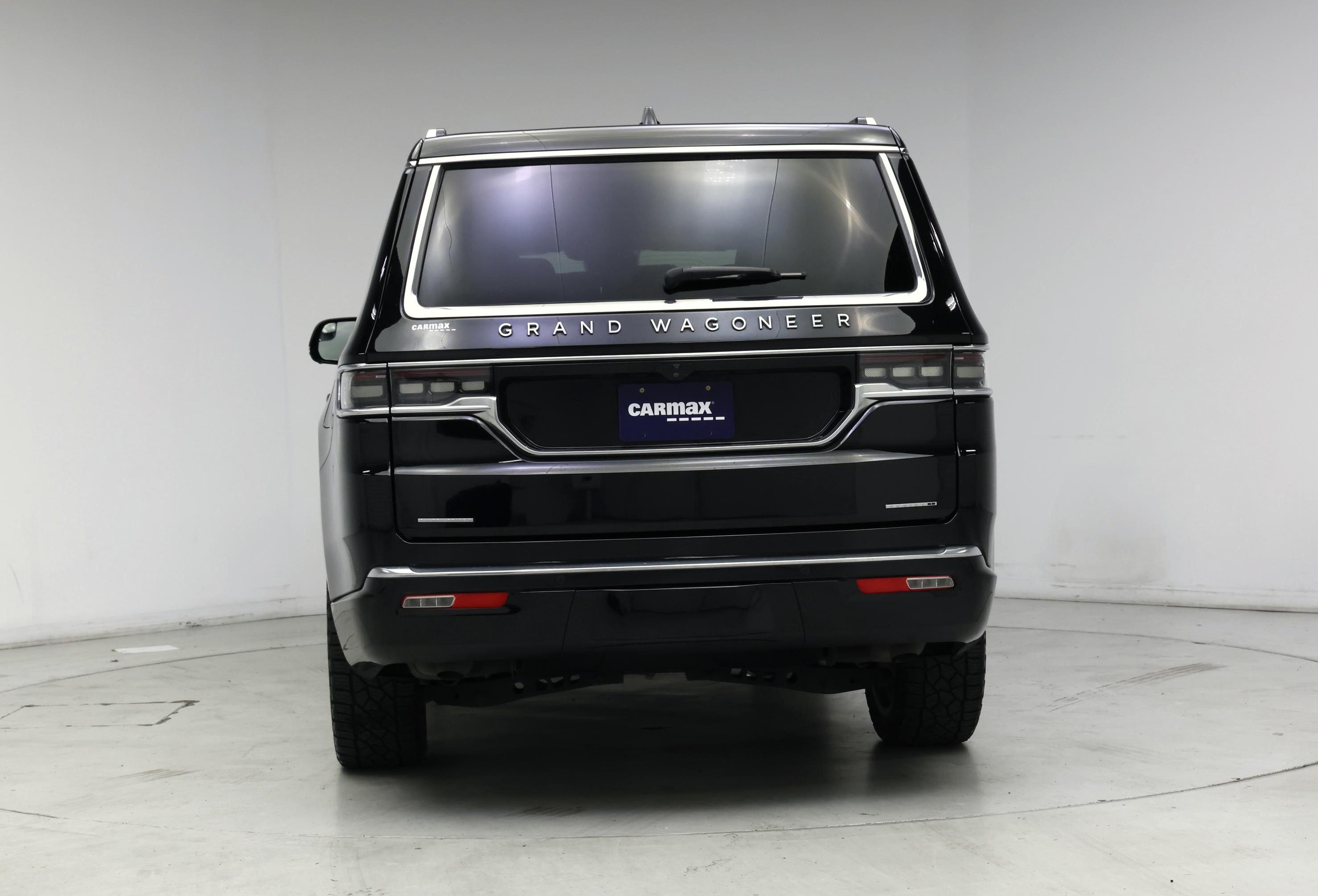 Thumbnail: 2022 Jeep Grand Wagoneer - 2