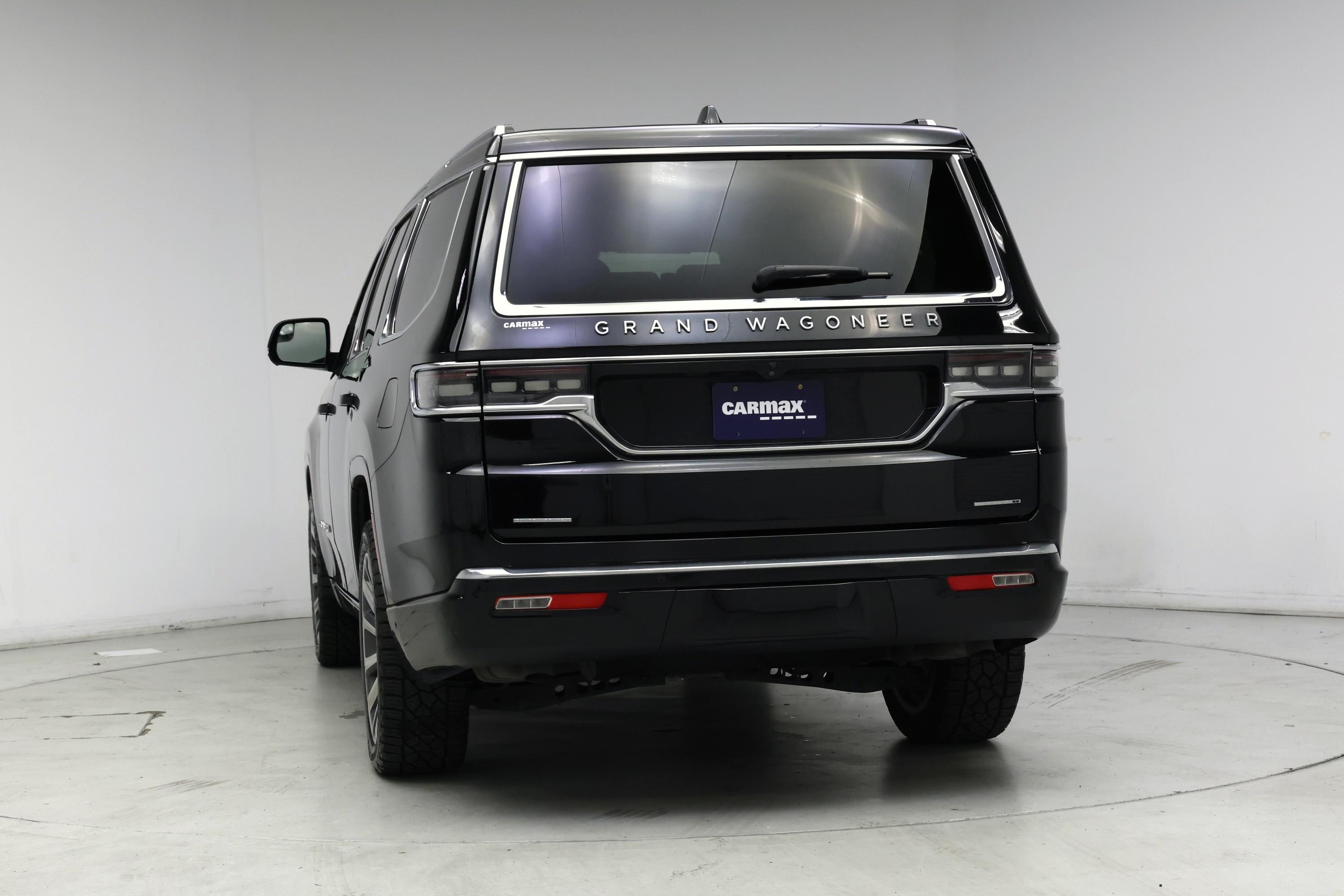 Thumbnail: 2022 Jeep Grand Wagoneer - 4