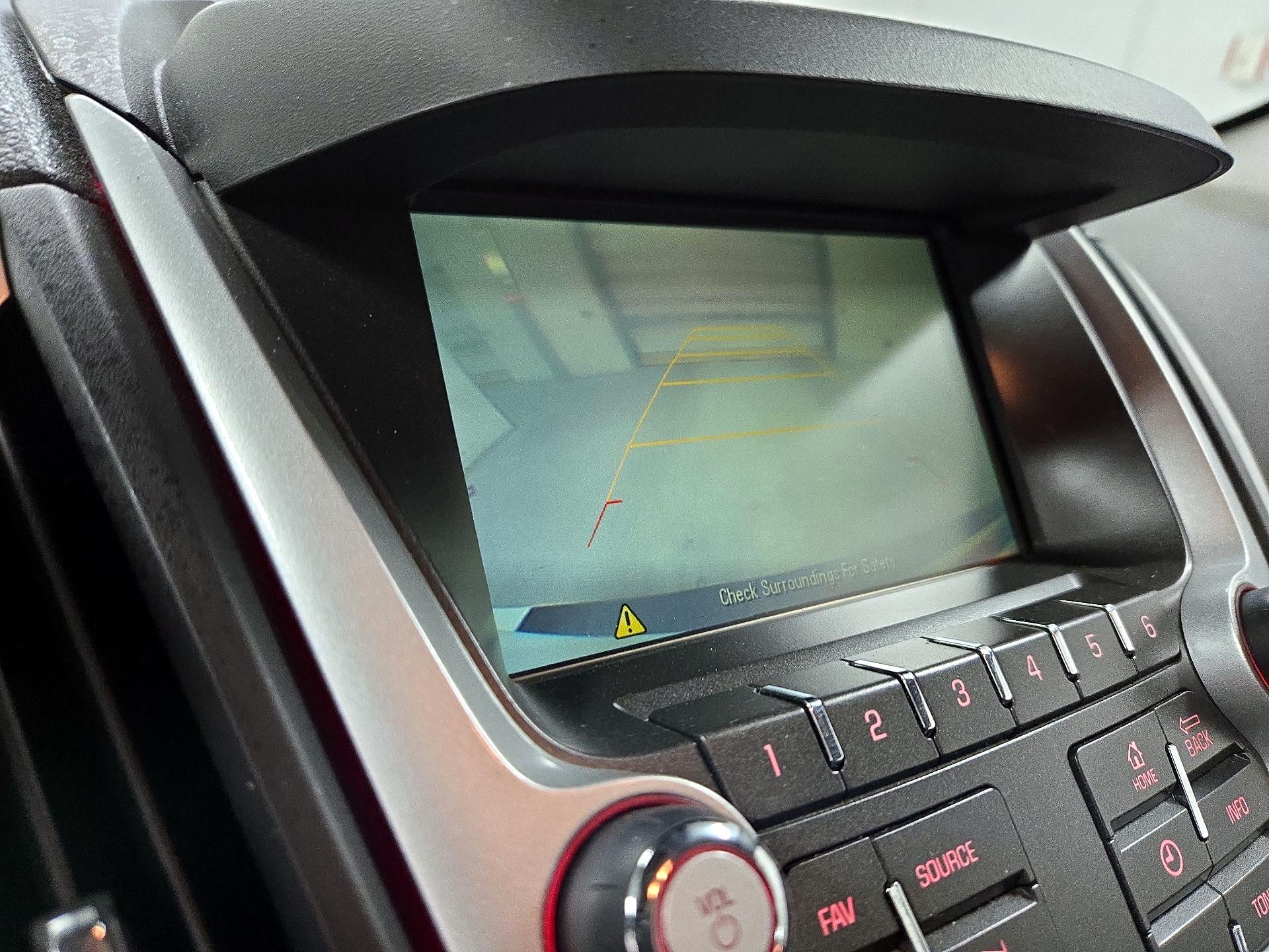 Thumbnail: 2015 GMC Terrain - 13