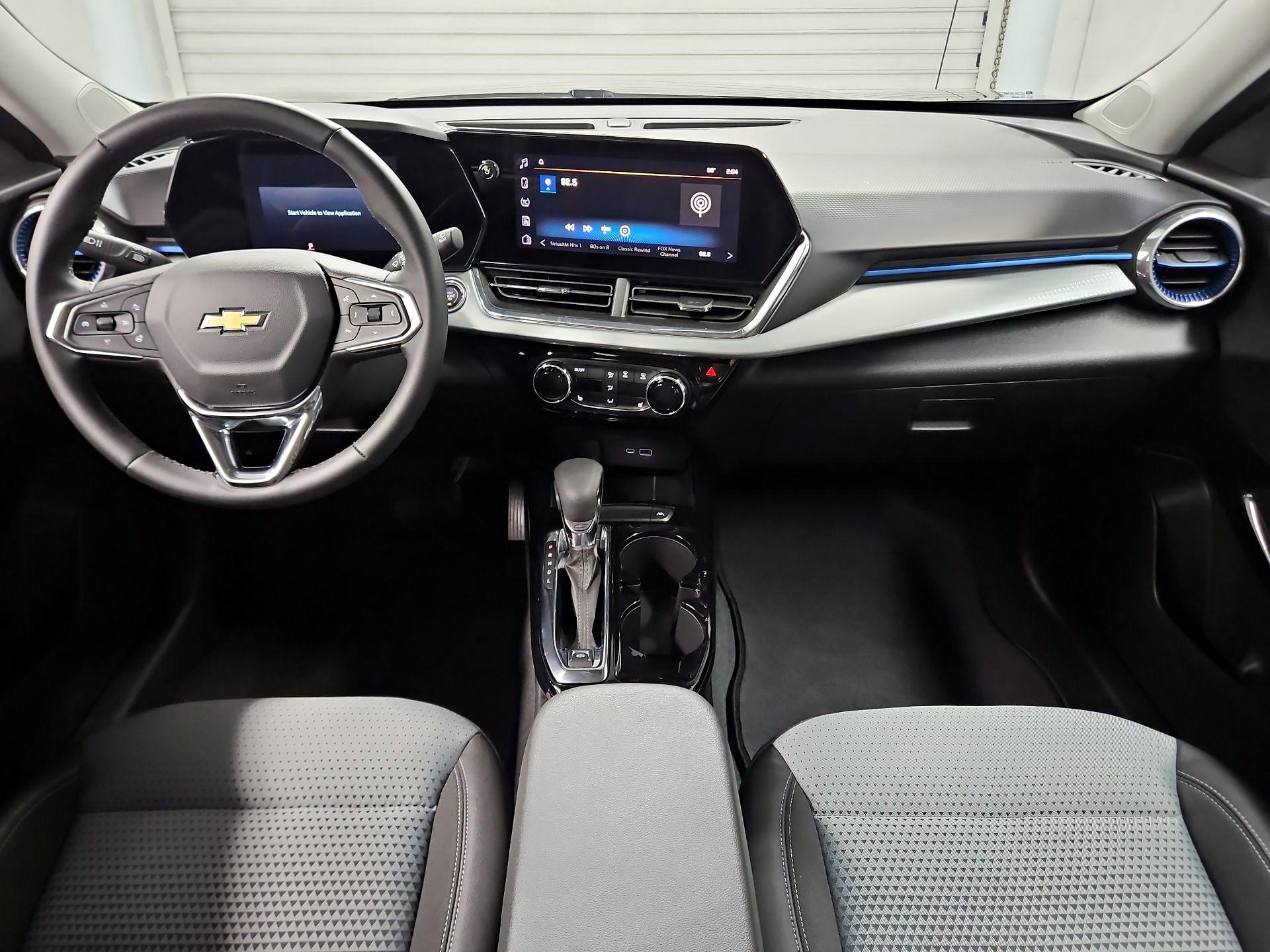 Thumbnail: 2025 Chevrolet Trax - 9