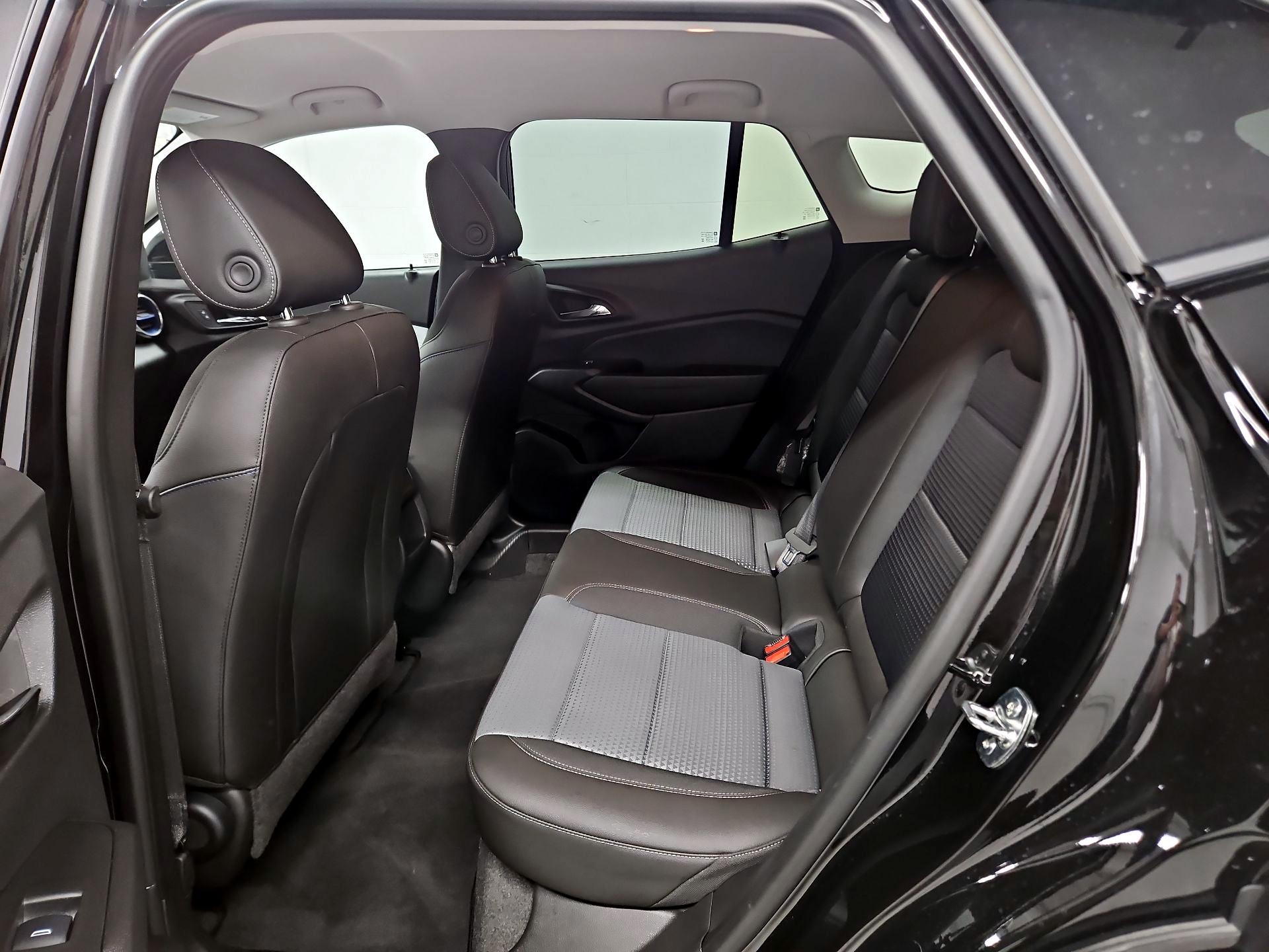Thumbnail: 2025 Chevrolet Trax - 19
