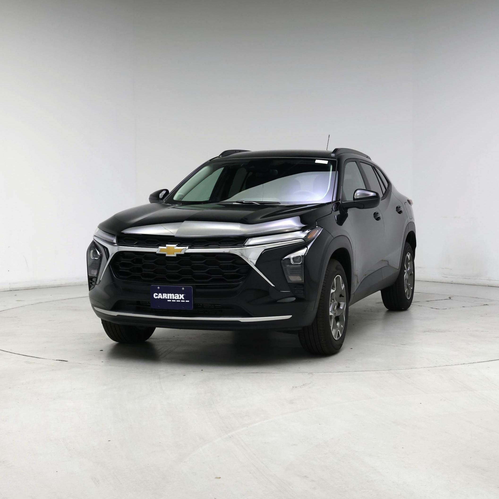 Thumbnail: 2025 Chevrolet Trax - 4