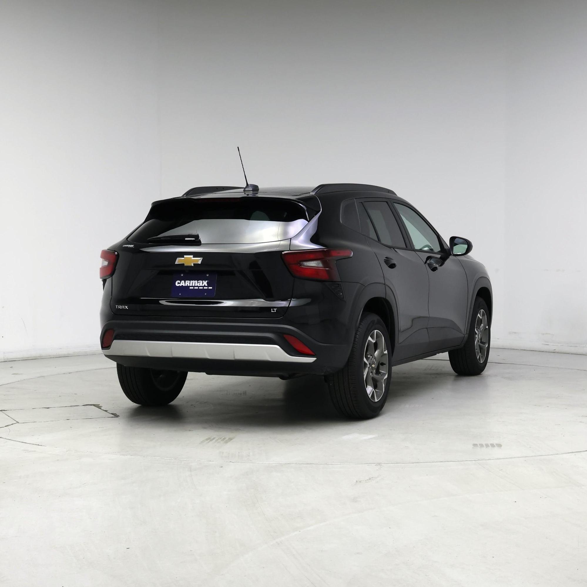 Thumbnail: 2025 Chevrolet Trax - 8