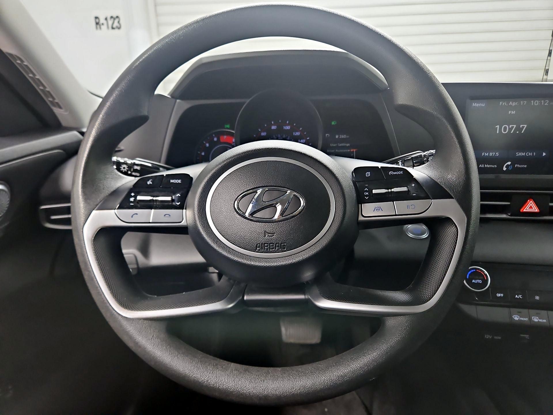 Thumbnail: 2023 Hyundai Elantra - 10