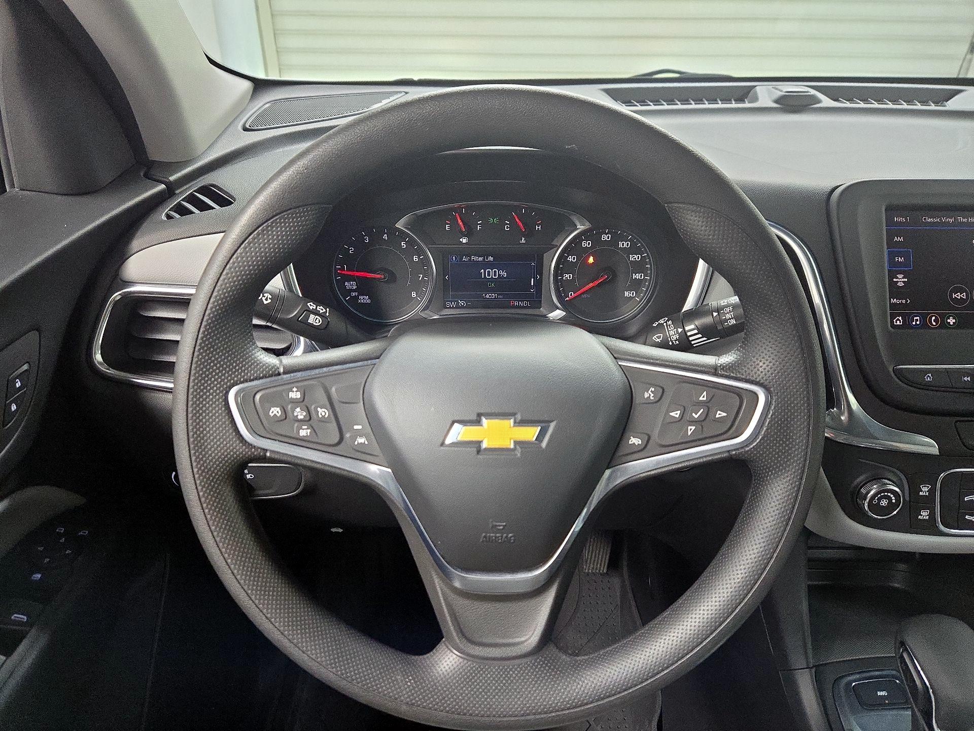 Thumbnail: 2022 Chevrolet Equinox - 10